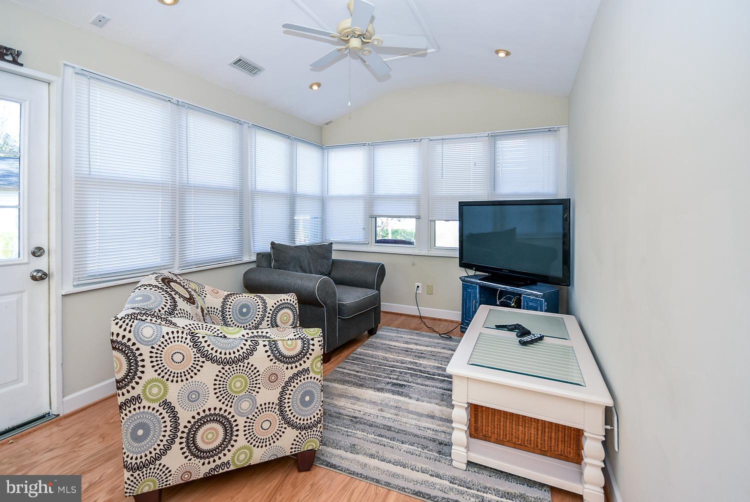 CROFTON VILLAGE - Residential