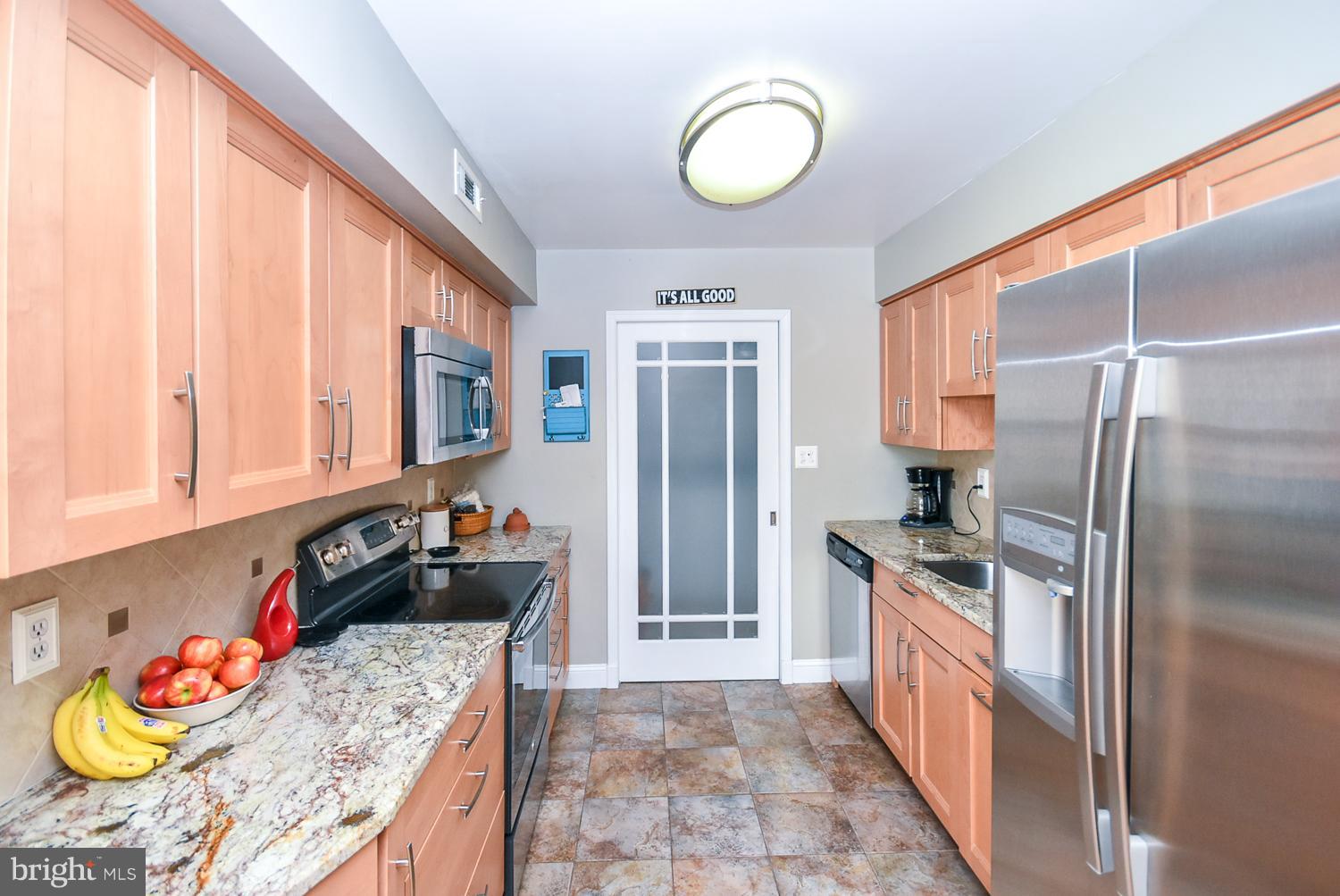 CROFTON VILLAGE - Residential