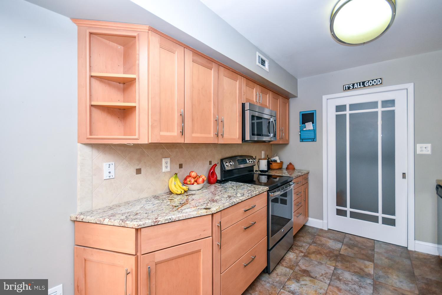 CROFTON VILLAGE - Residential