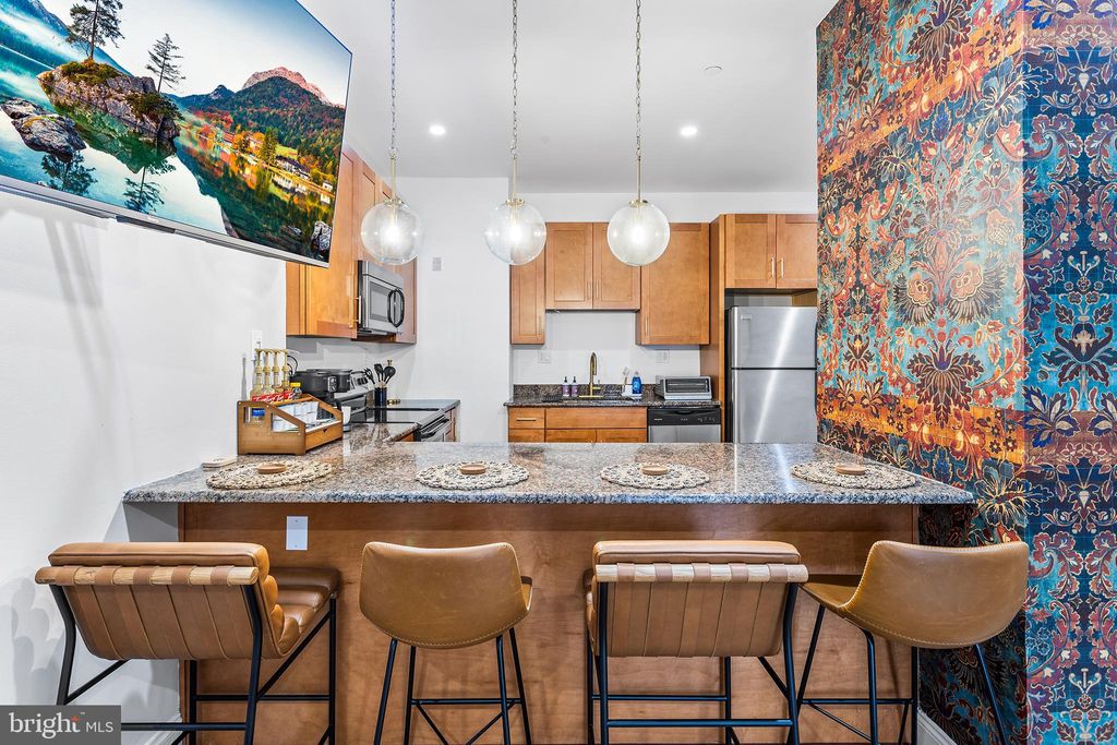 Photo of 569 N 20th Street #1F, PHILADELPHIA, PA 19130 (MLS # PAPH2580694)