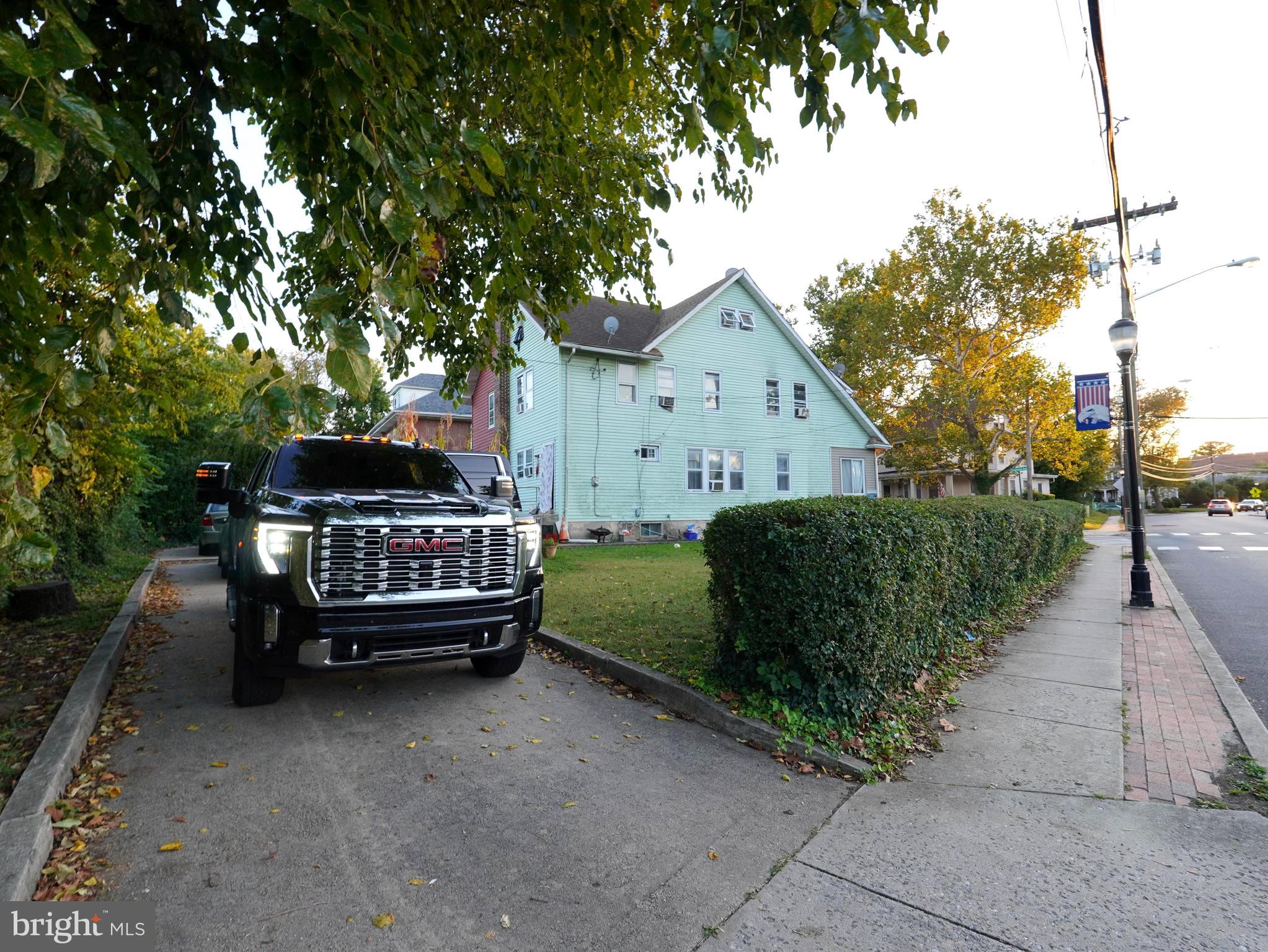 200 EVERGREEN AVENUE