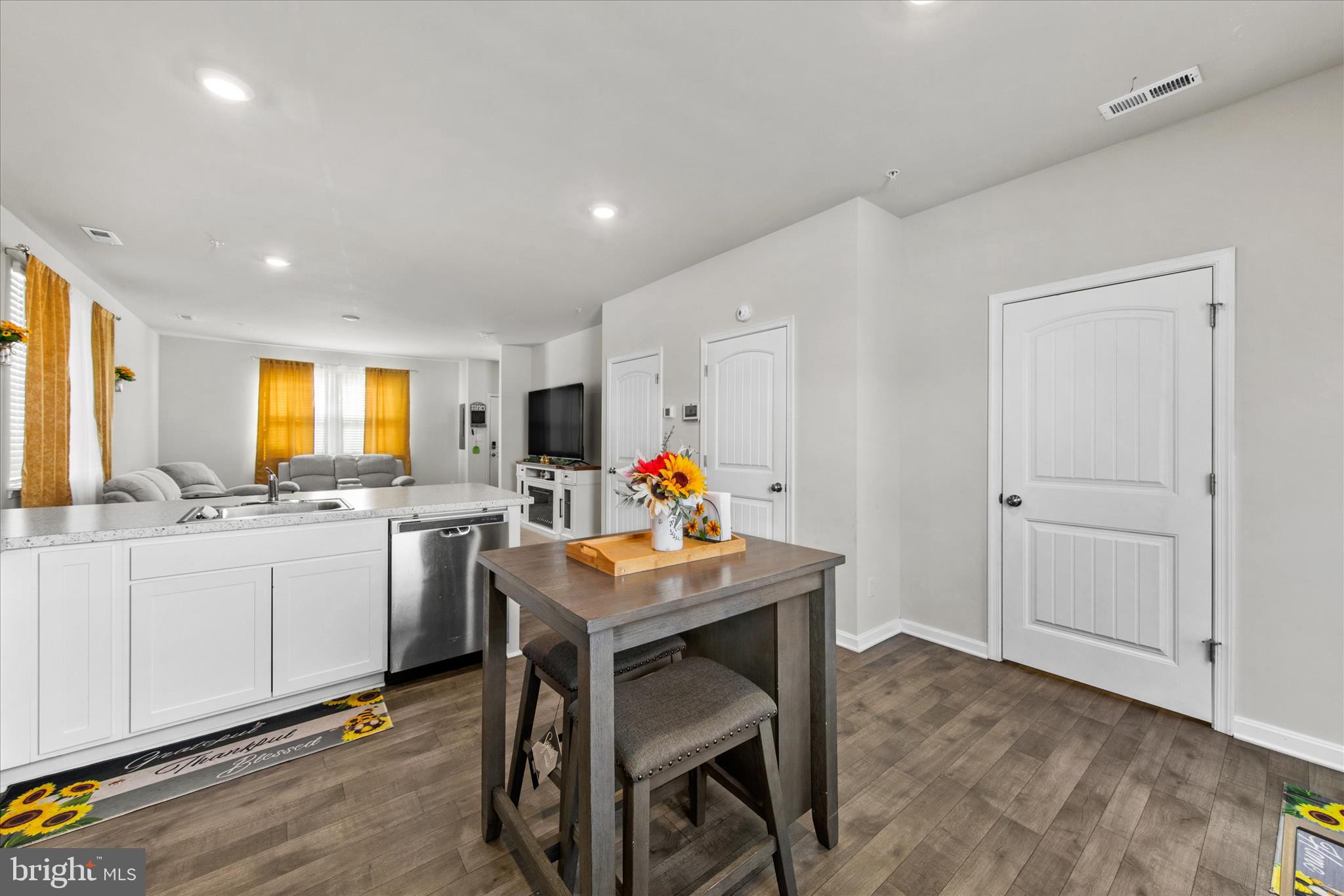 CATTAIL CROSSING - Residential