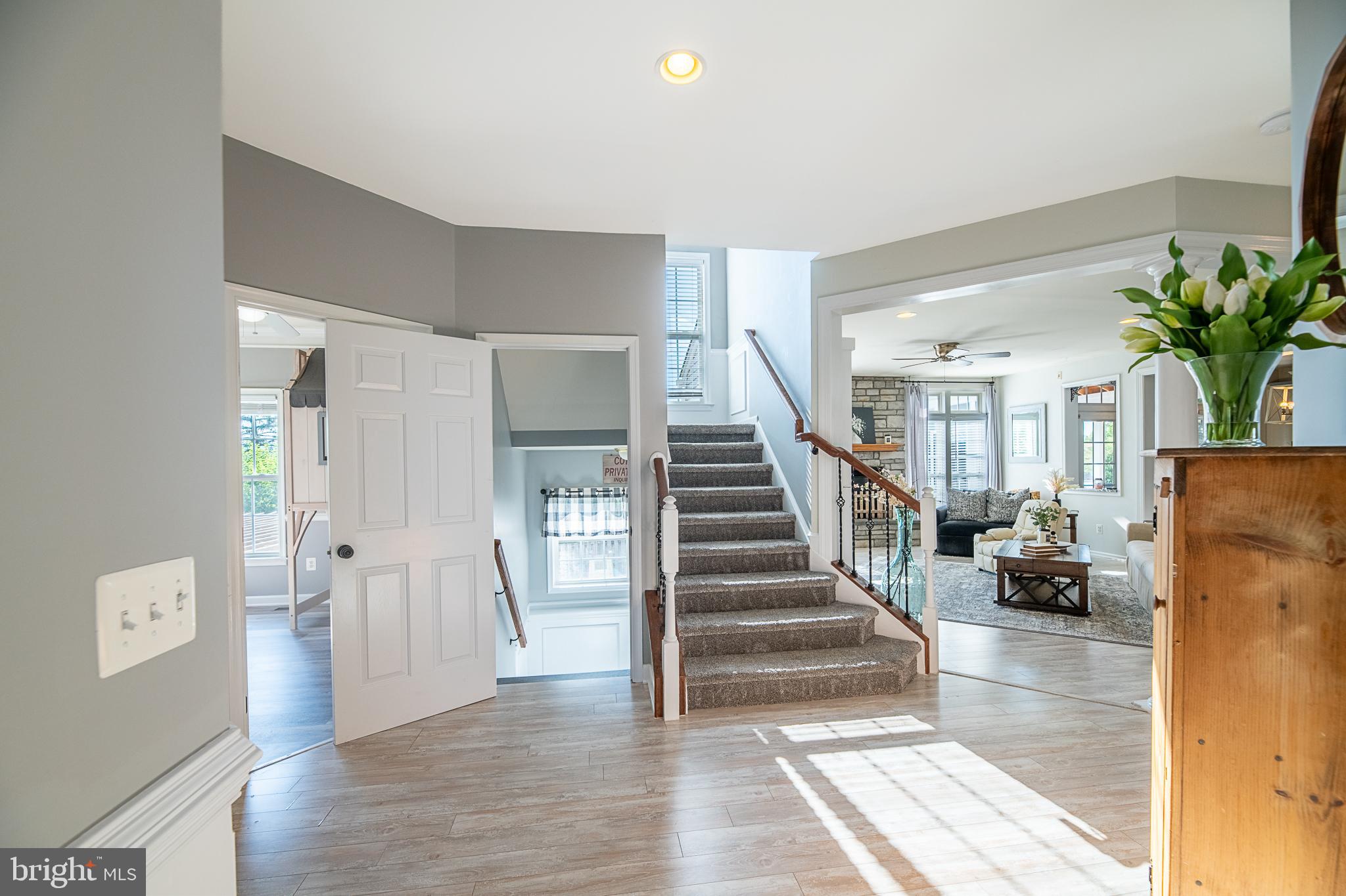 NEW TOWN MEADOWS - Residential