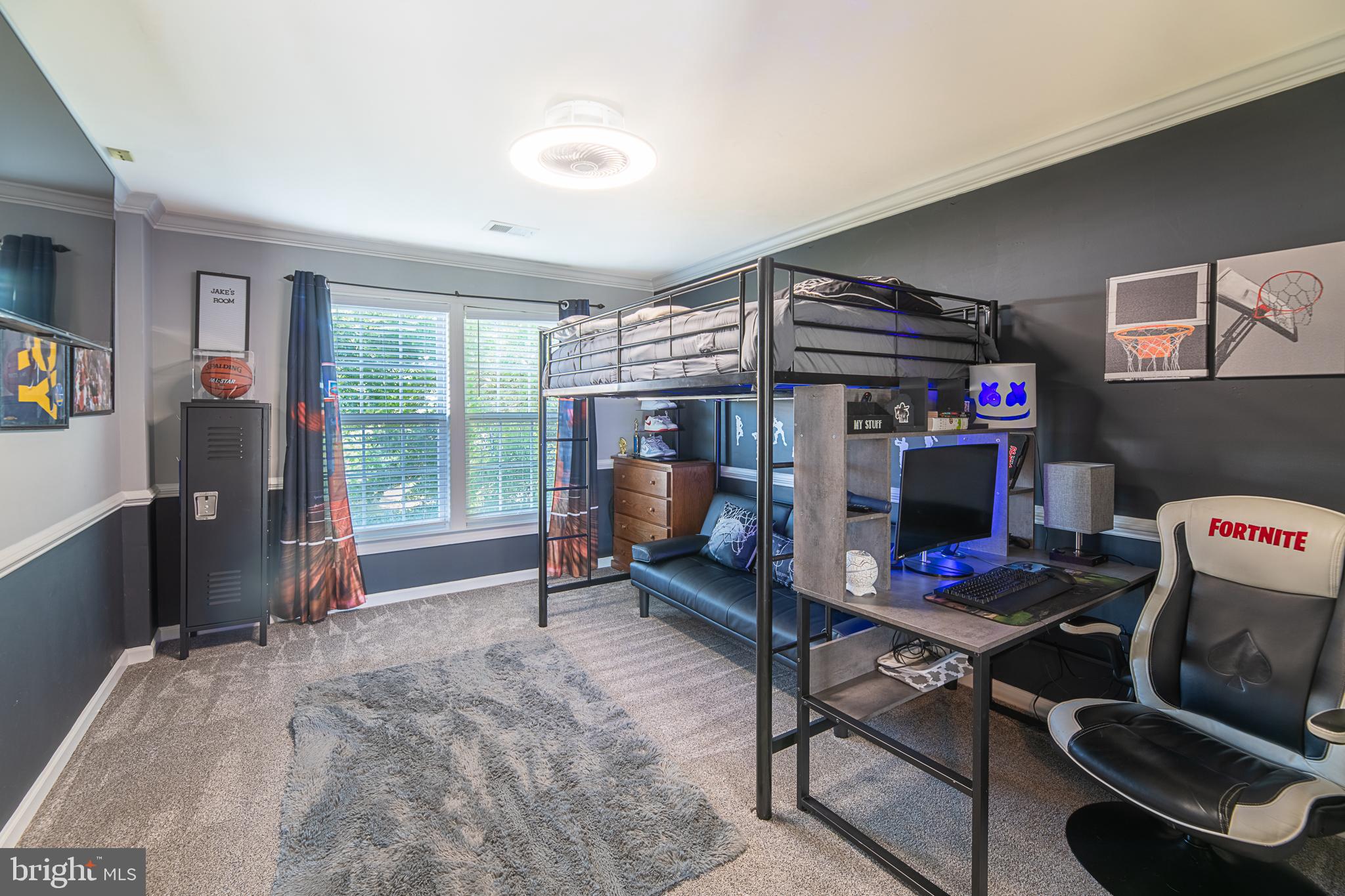 NEW TOWN MEADOWS - Residential