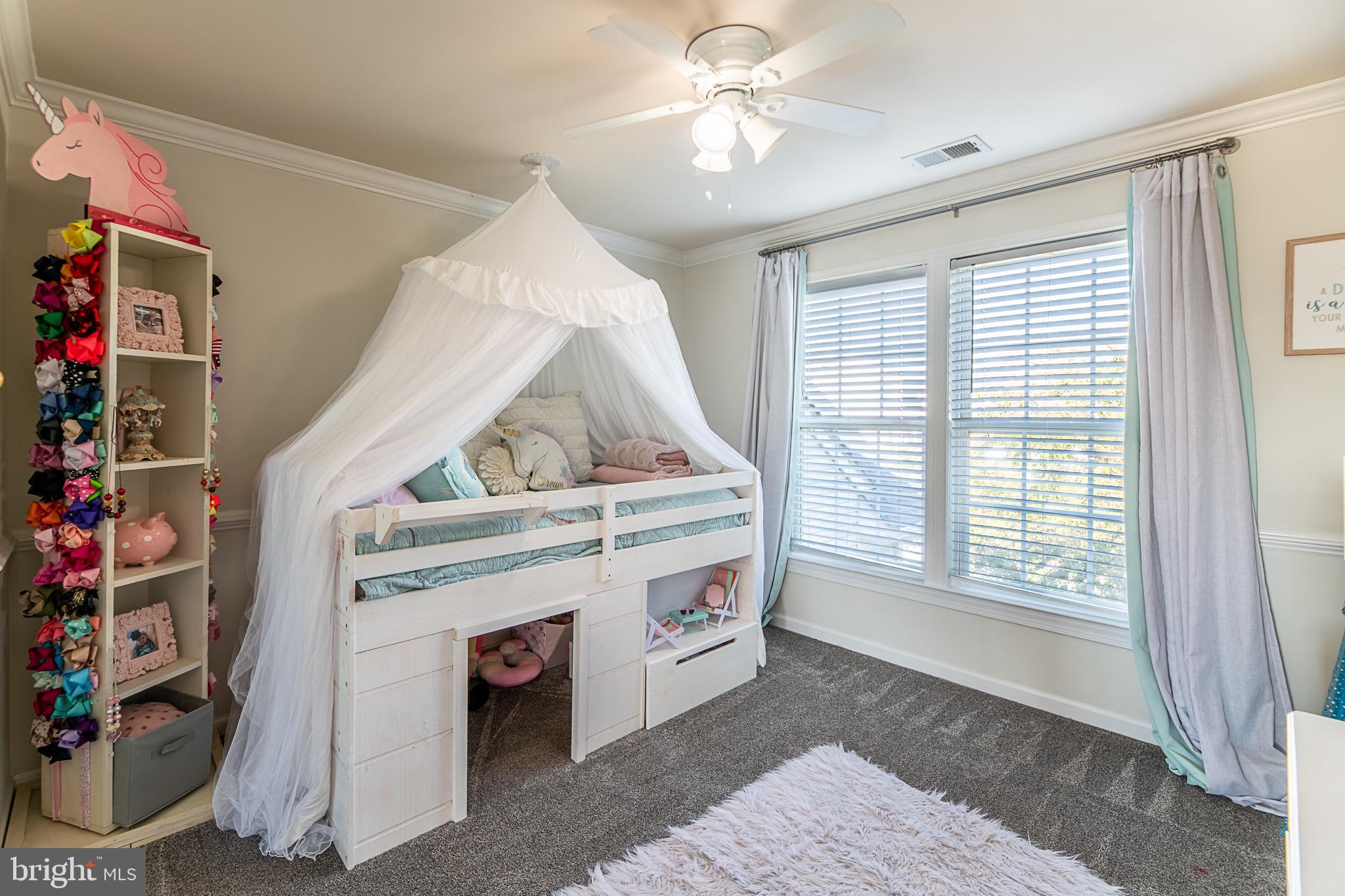 NEW TOWN MEADOWS - Residential