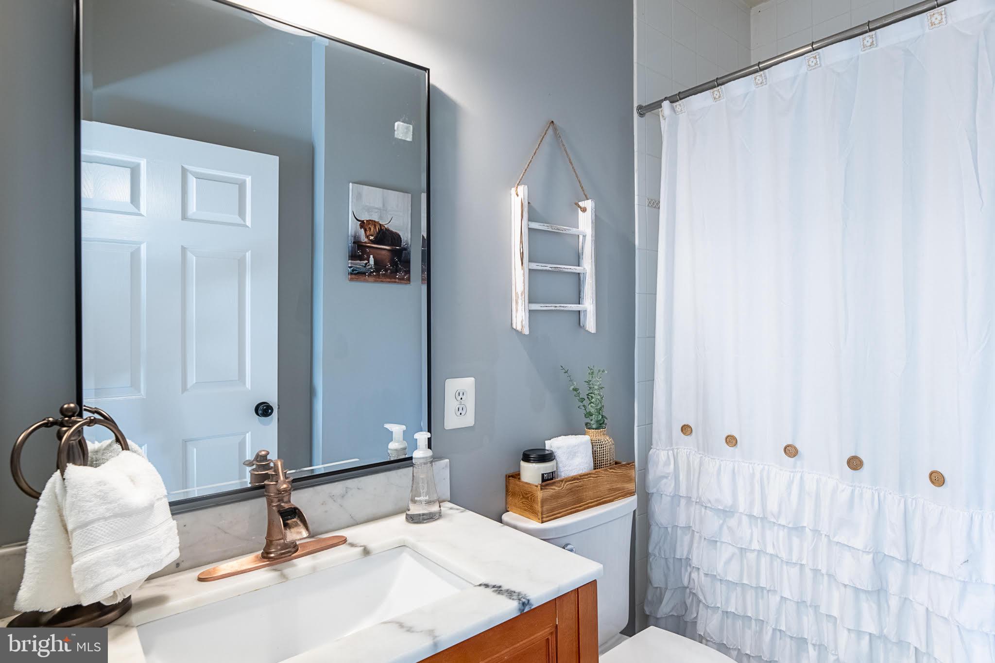 NEW TOWN MEADOWS - Residential