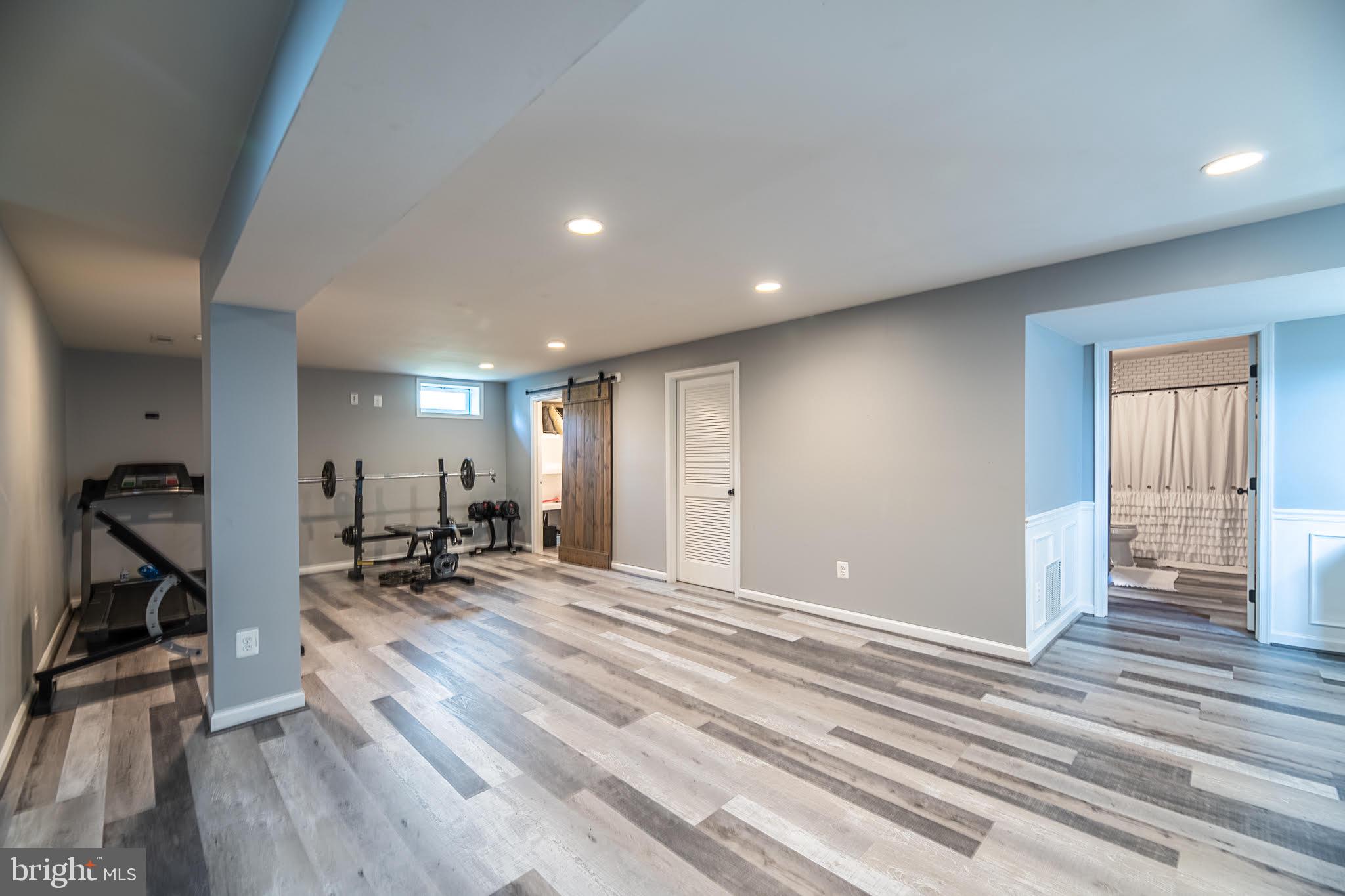 NEW TOWN MEADOWS - Residential