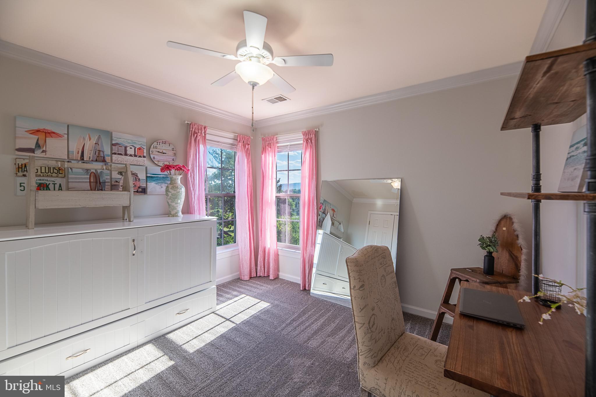 NEW TOWN MEADOWS - Residential