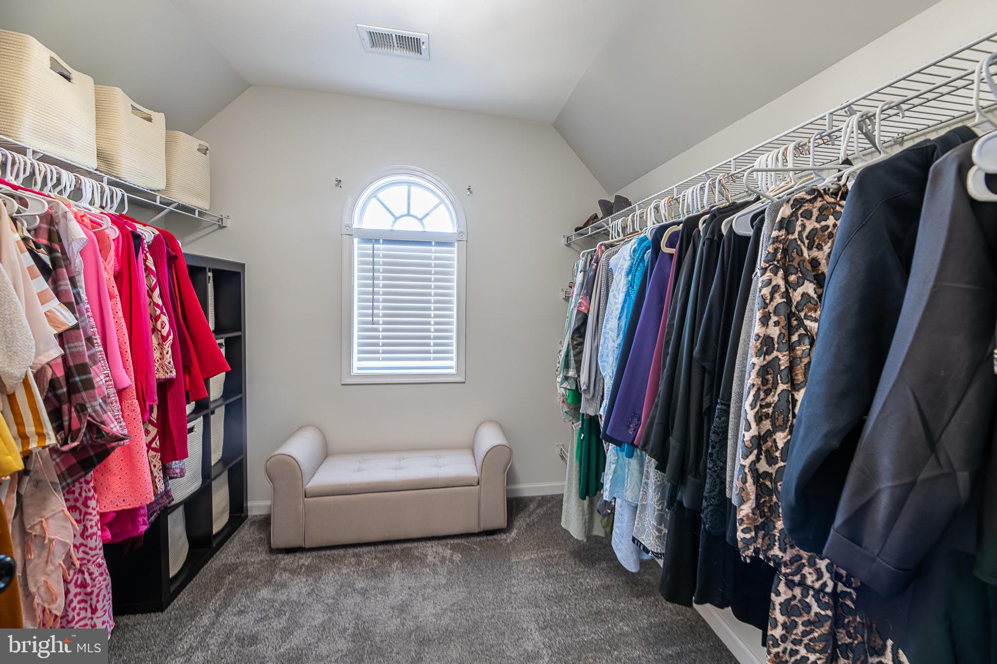 NEW TOWN MEADOWS - Residential