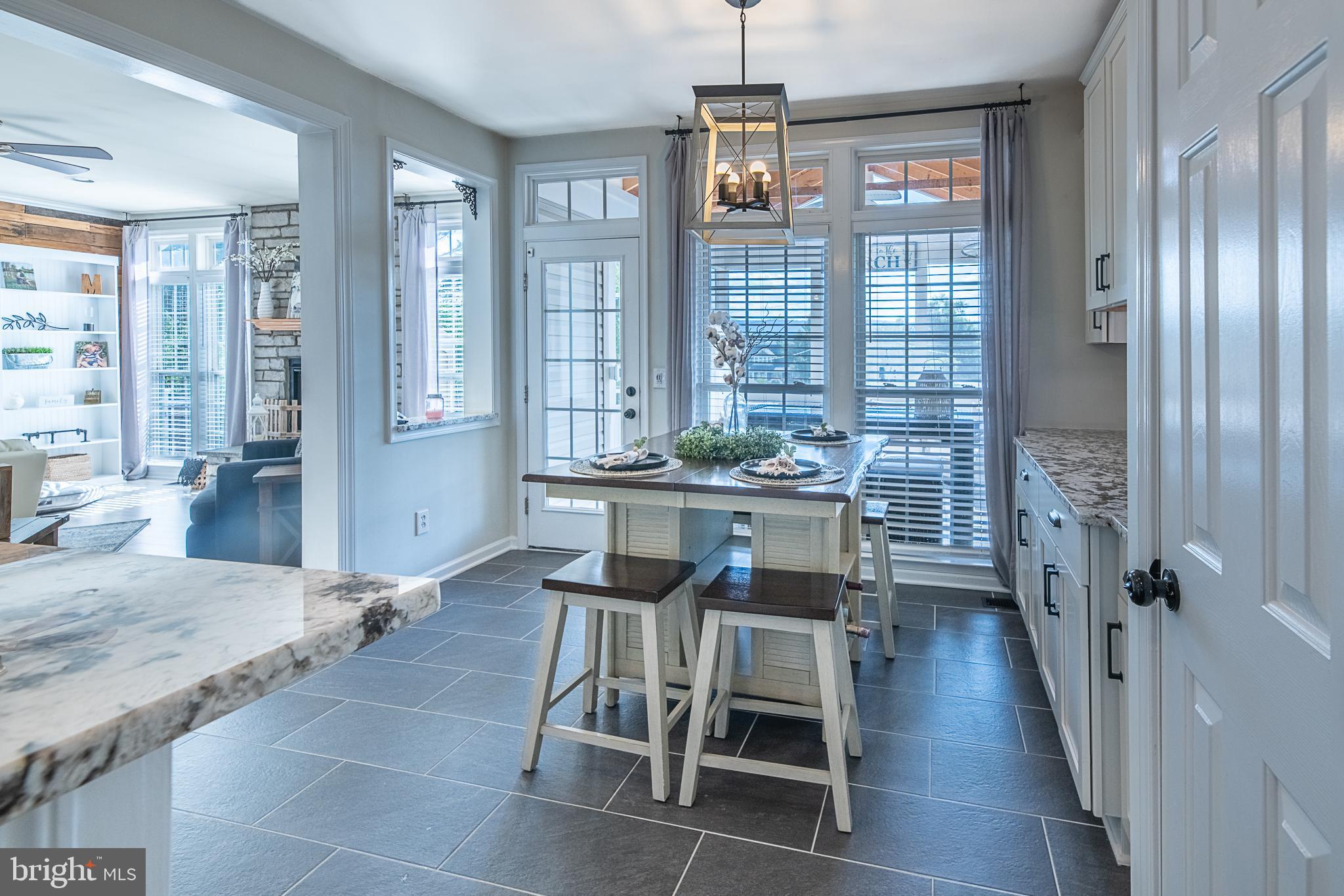 NEW TOWN MEADOWS - Residential