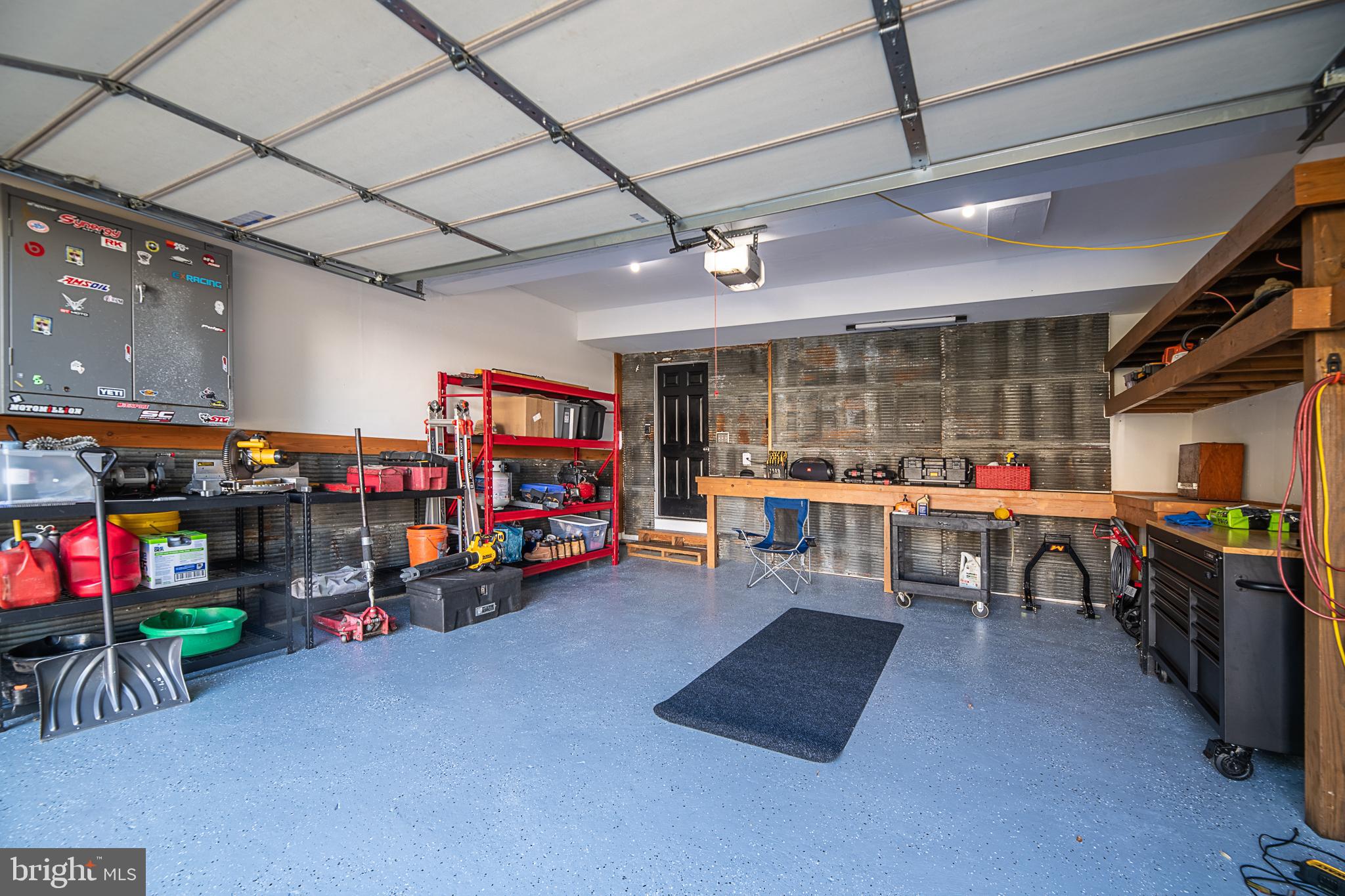 NEW TOWN MEADOWS - Residential