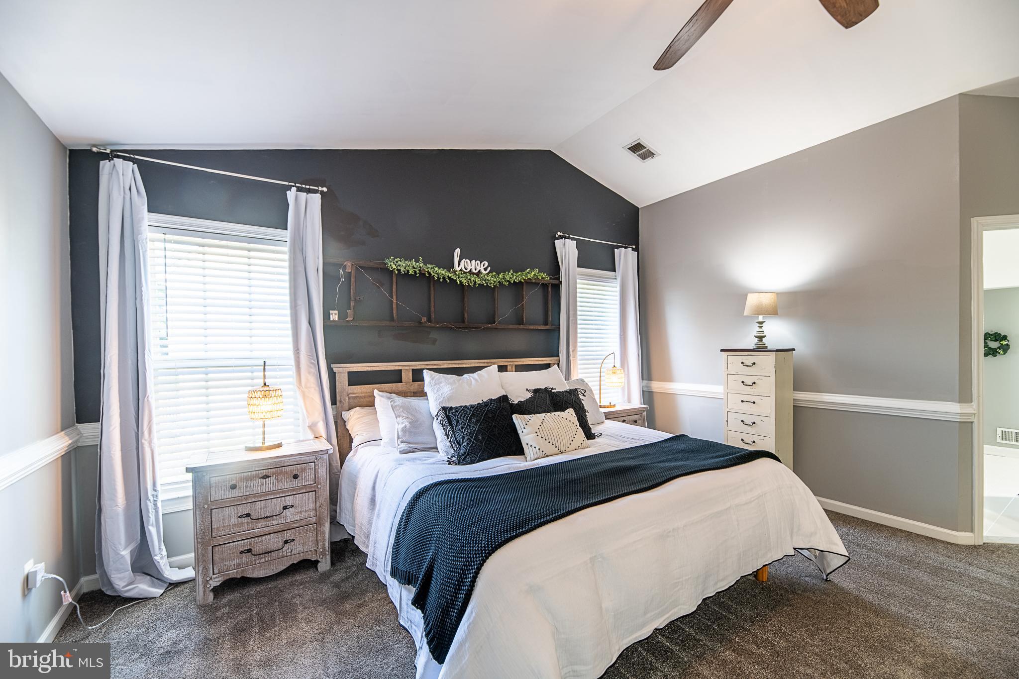 NEW TOWN MEADOWS - Residential