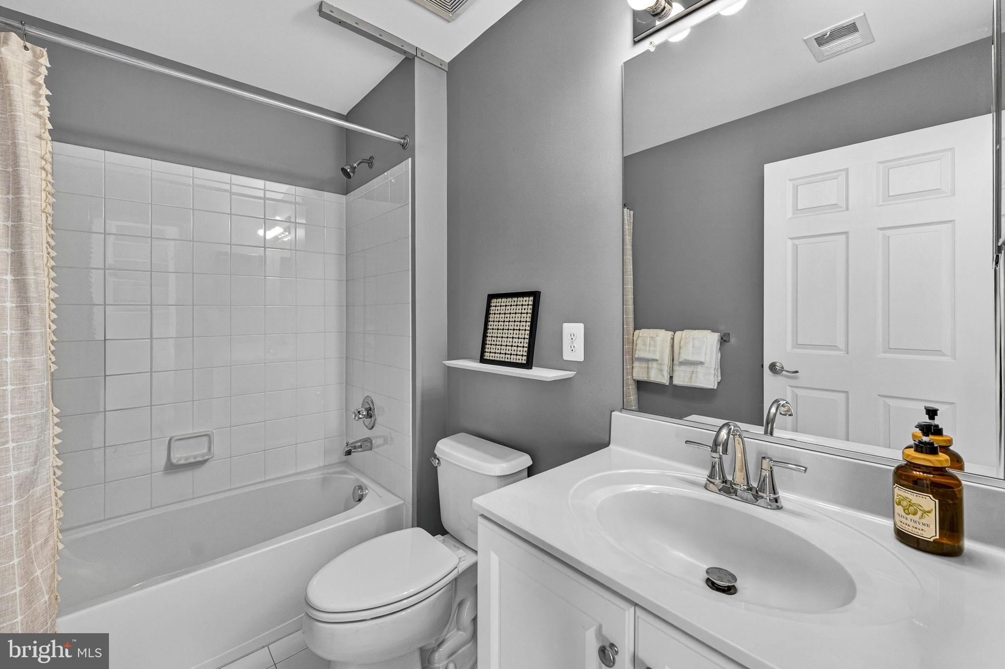 WATERFORD - Residential