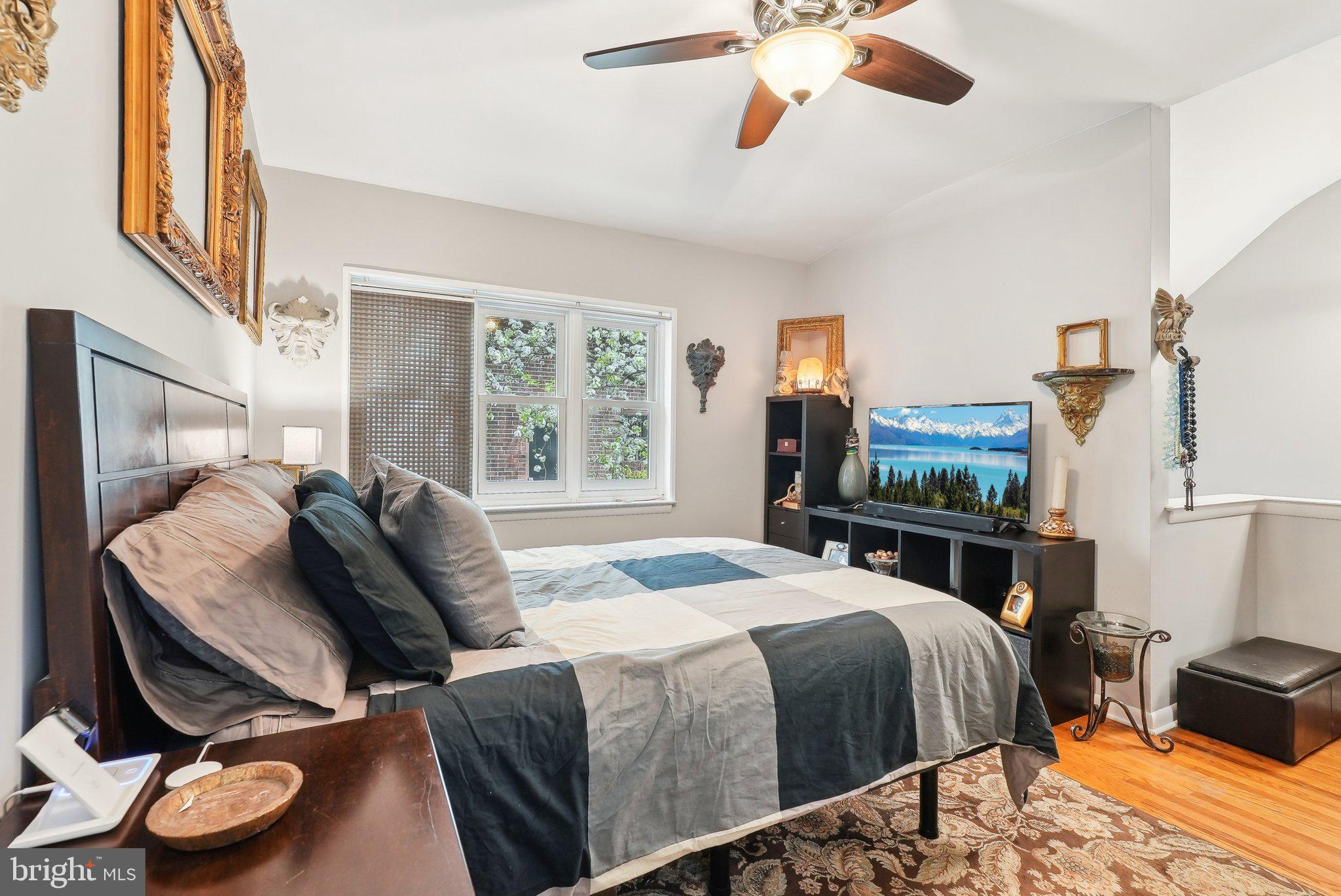 WASHINGTON SQ WEST - Residential