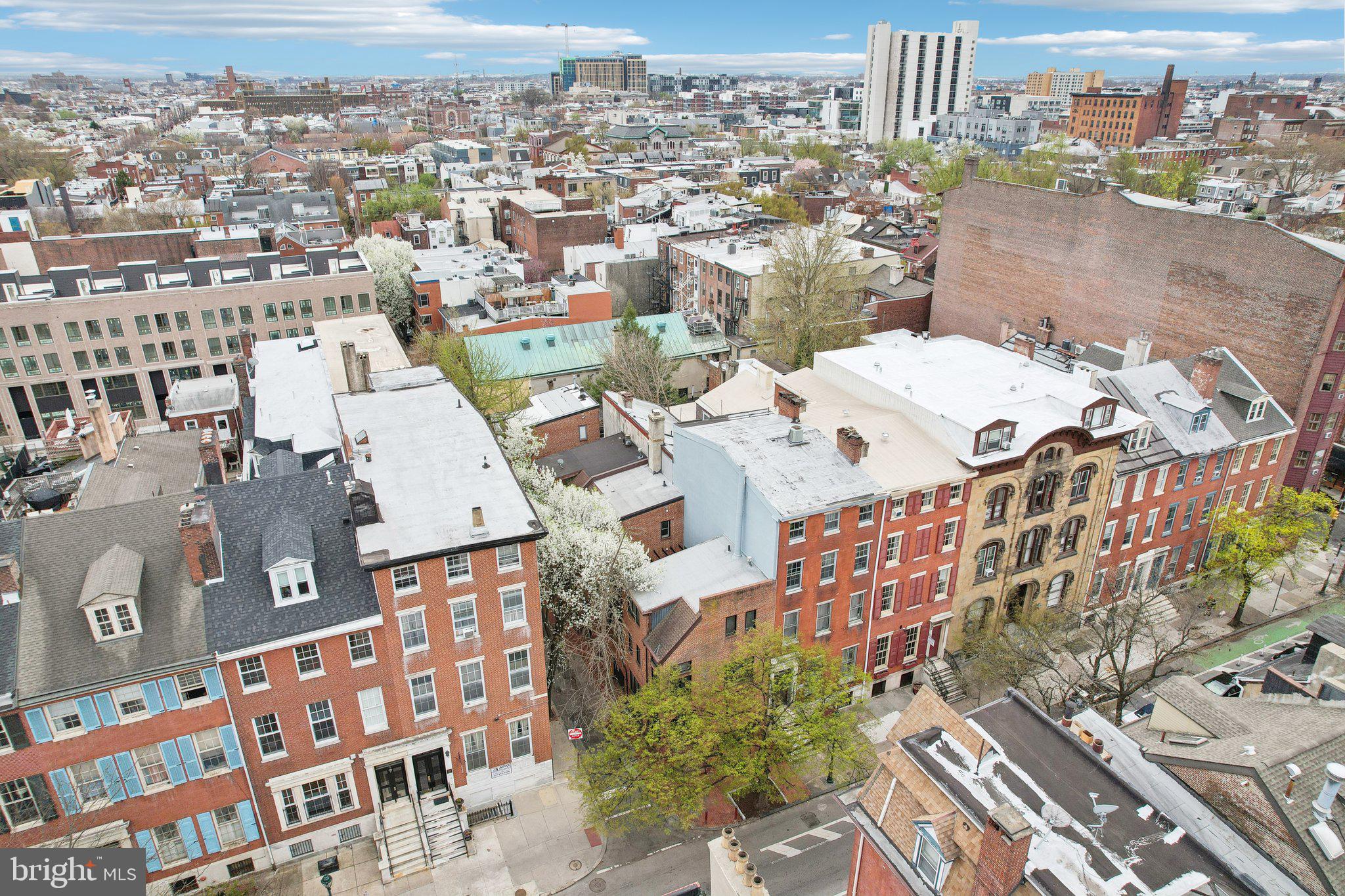 WASHINGTON SQ WEST - Residential