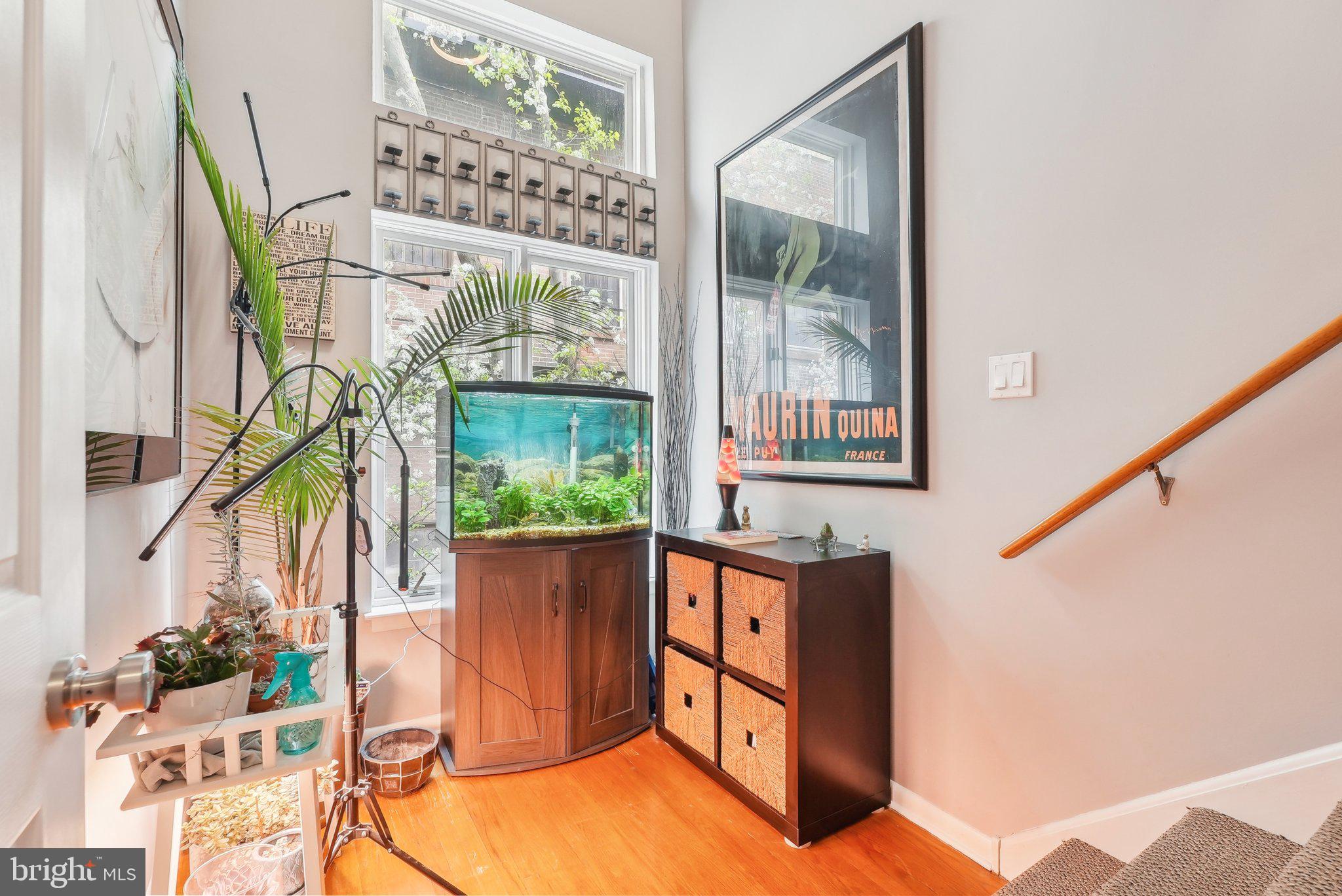 WASHINGTON SQ WEST - Residential