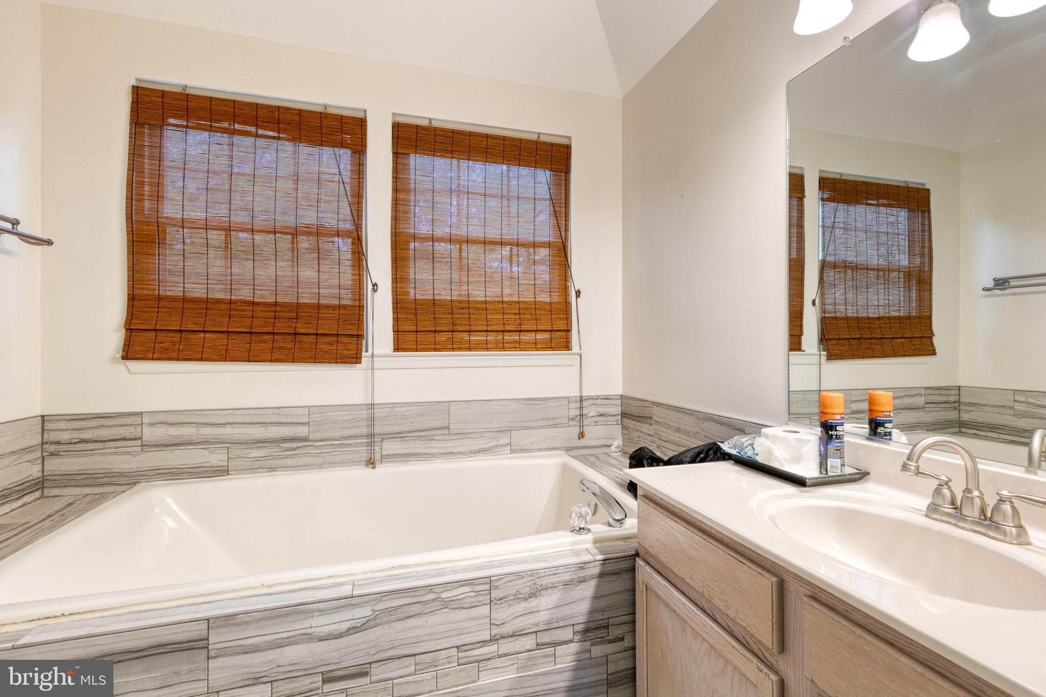 CROSSWELL FARMS - Residential Lease