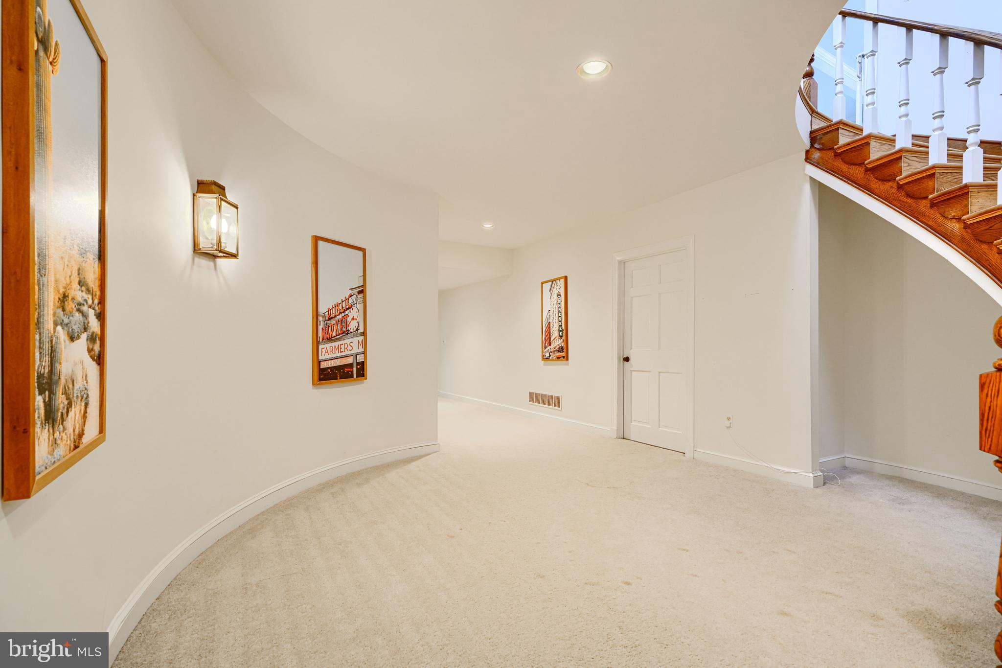 BELVOIR FARMS - Residential