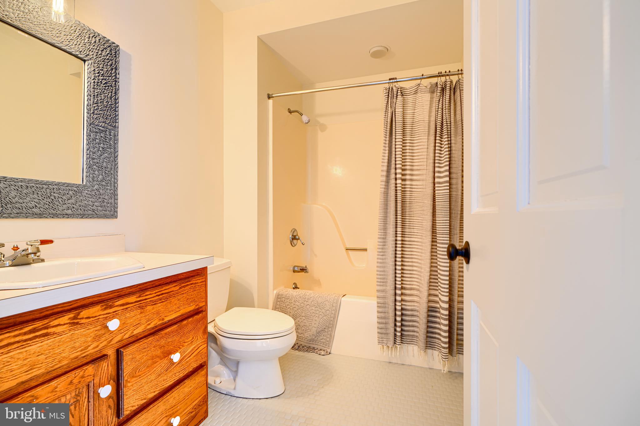 BELVOIR FARMS - Residential