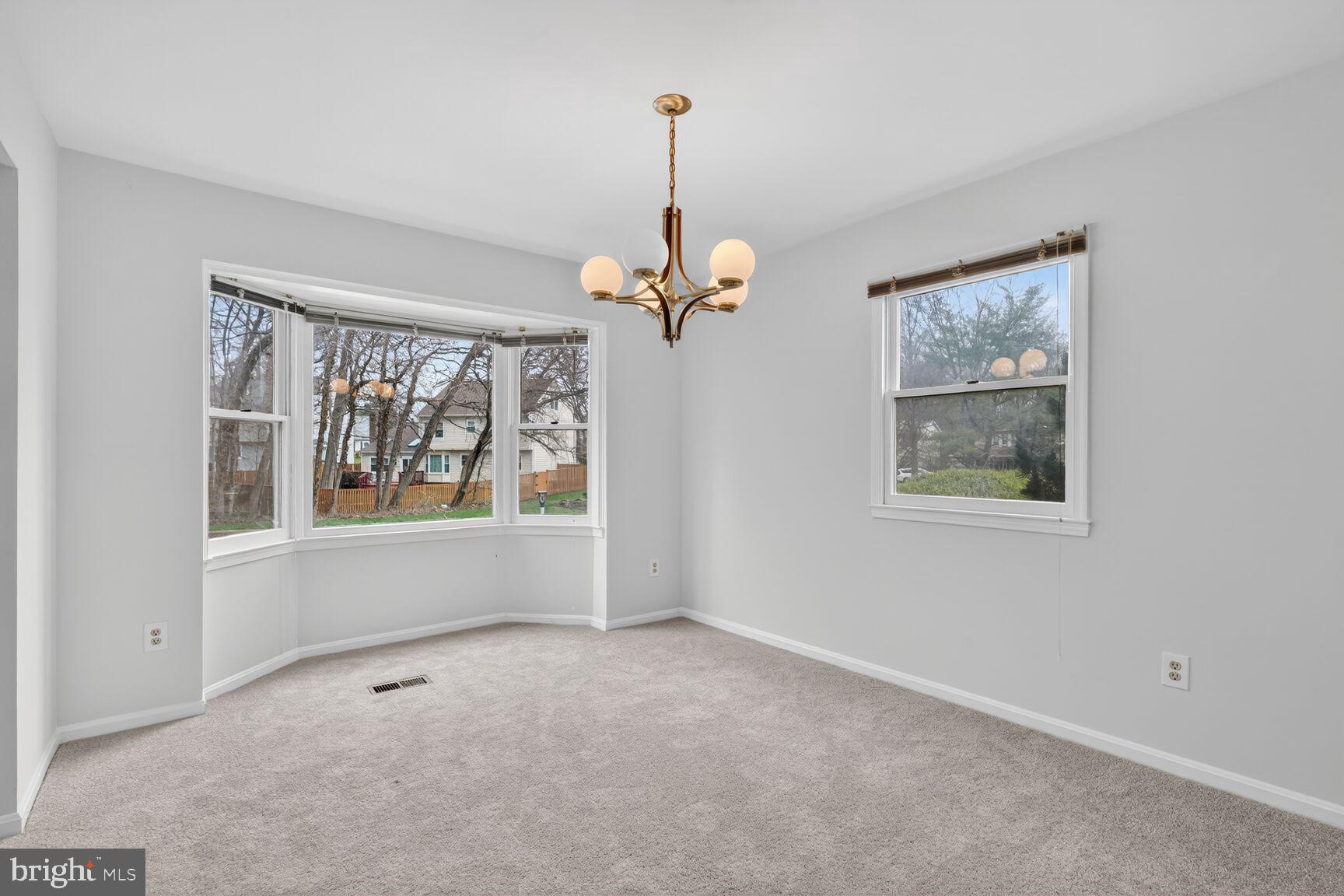 7108 LAKE COVE DRIVE