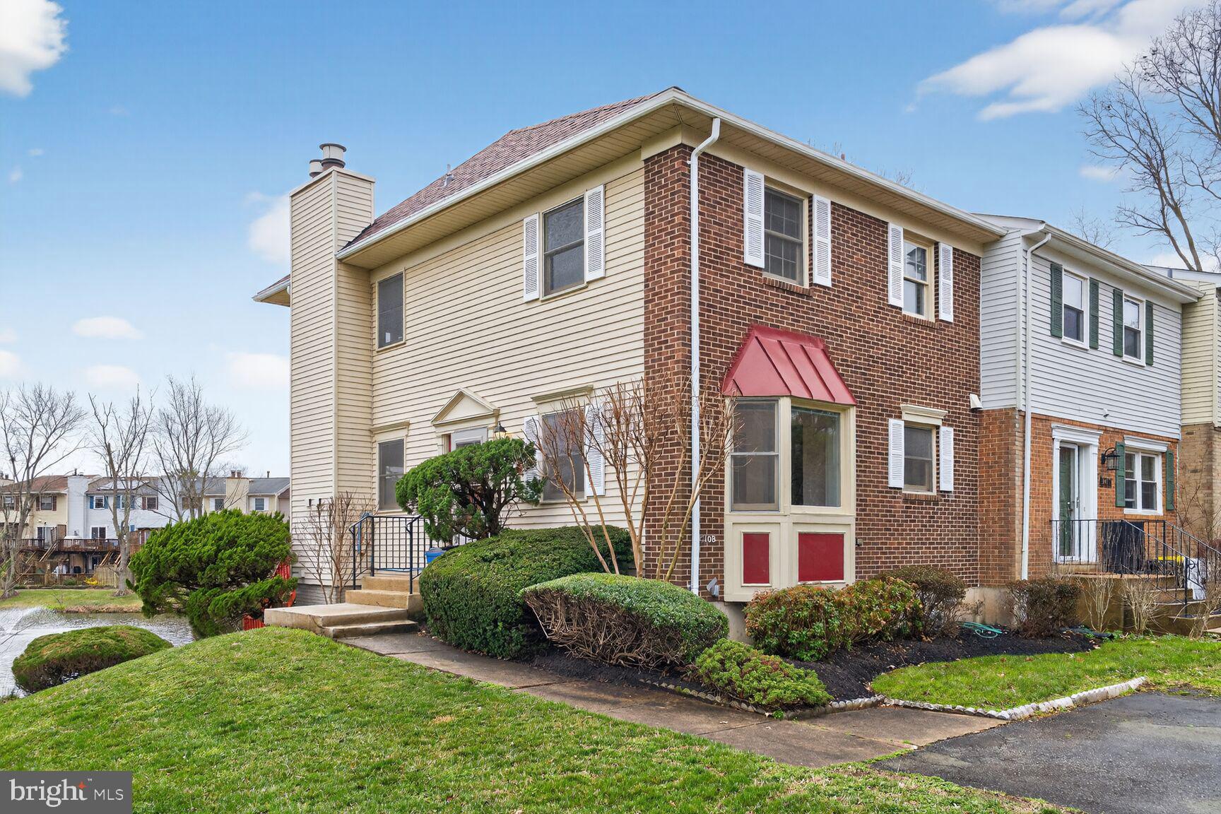 7108 LAKE COVE DRIVE