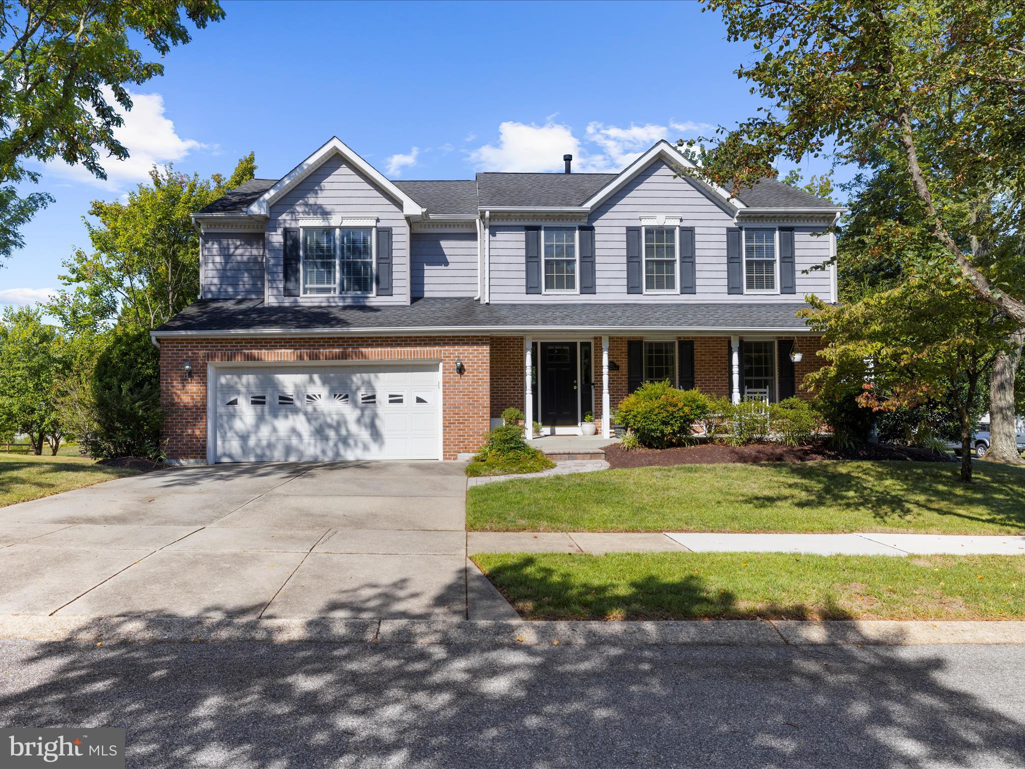 712 THORNWOOD DRIVE