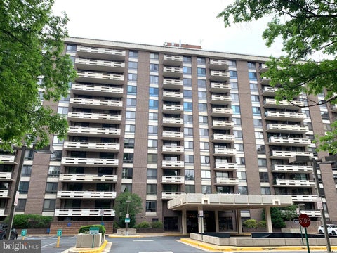 Photo for 1808 OLD MEADOW ROAD 911