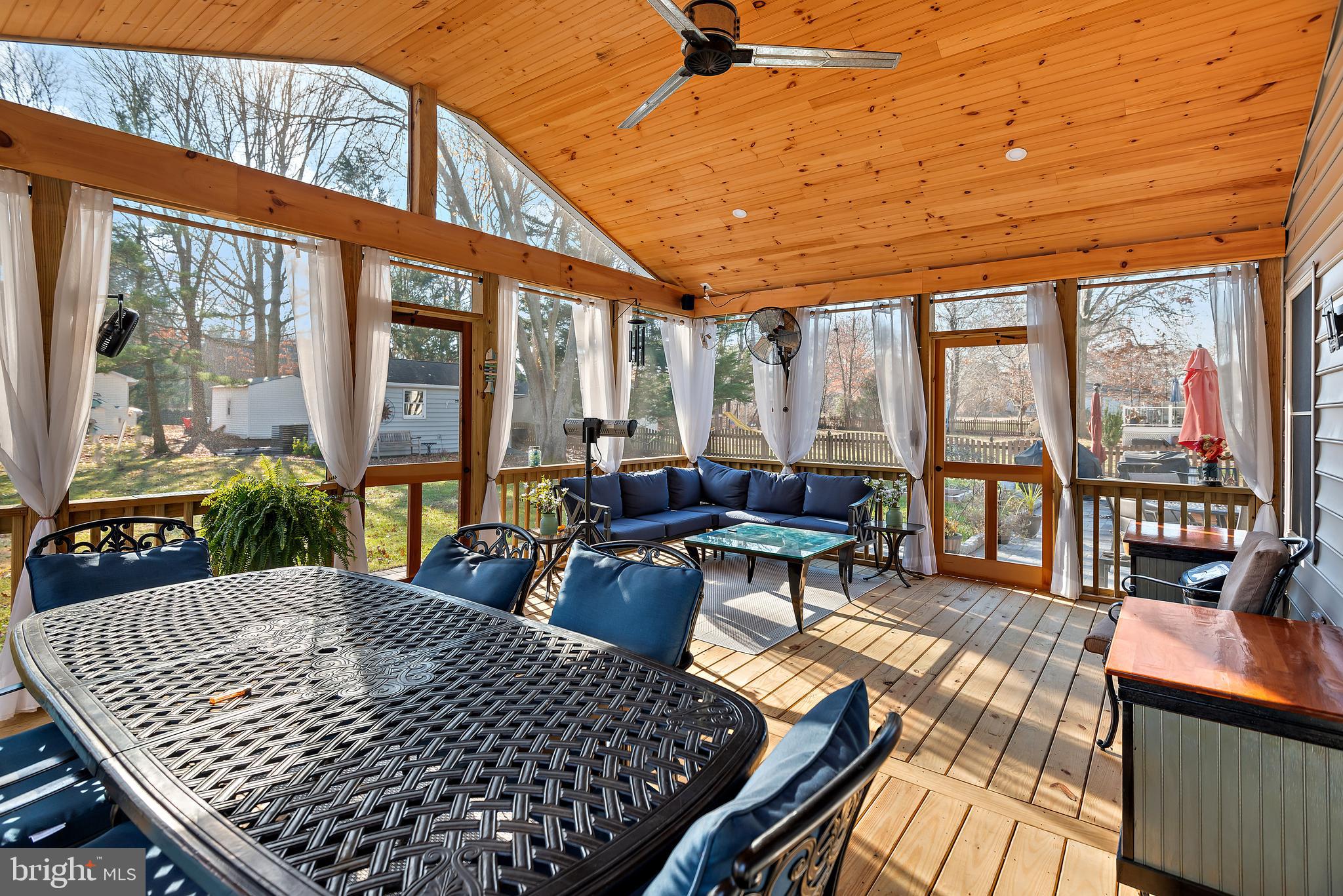 CLOVERFIELDS - Residential