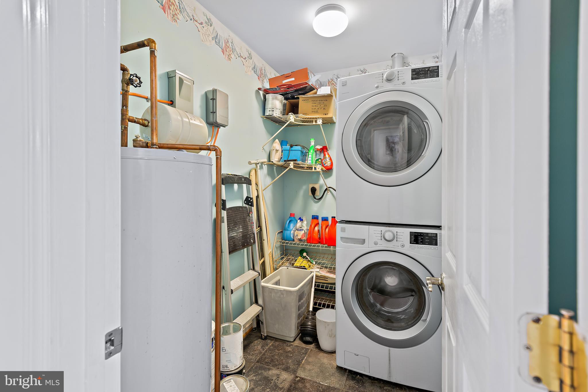 CLOVERFIELDS - Residential