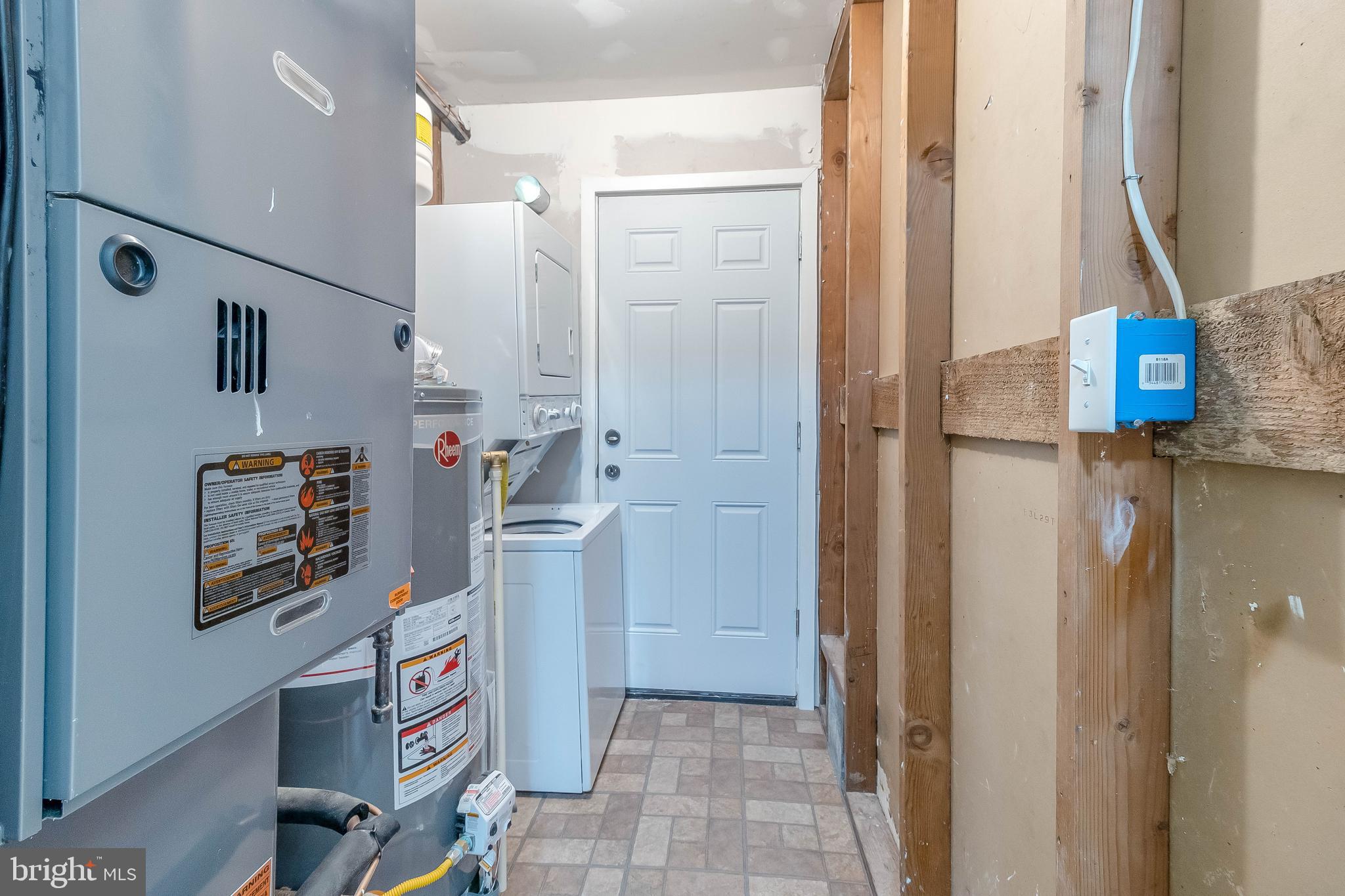 MARYVALE - Residential Lease