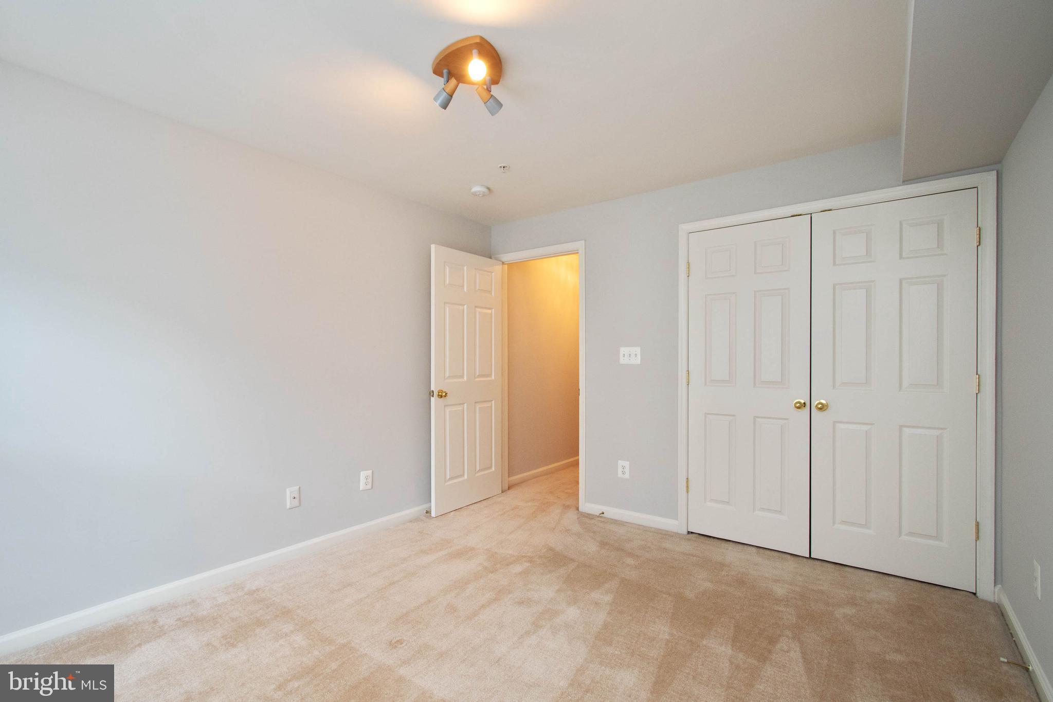 EAST MARKET AT FAIR LAKE - Residential