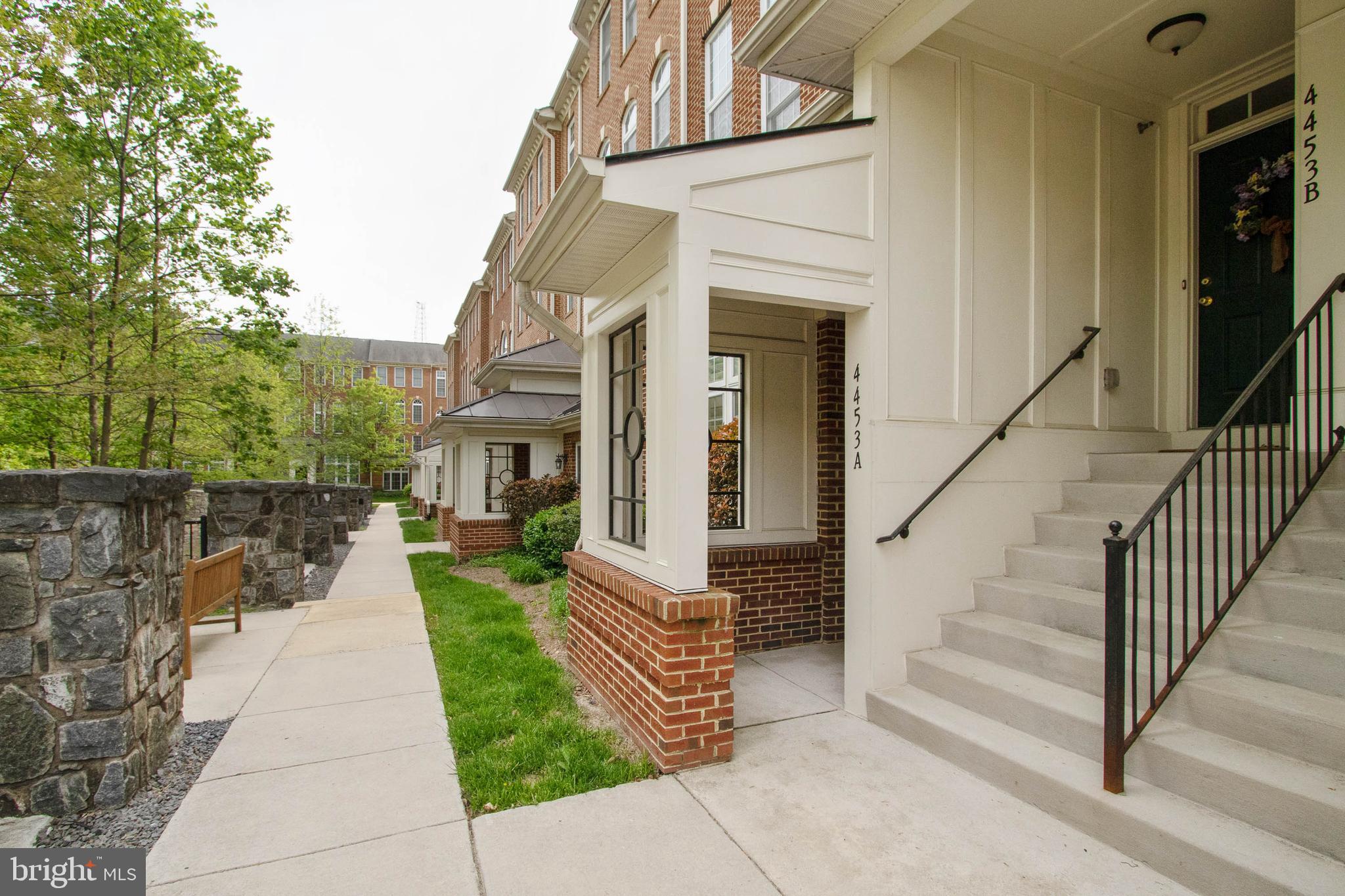 EAST MARKET AT FAIR LAKE - Residential