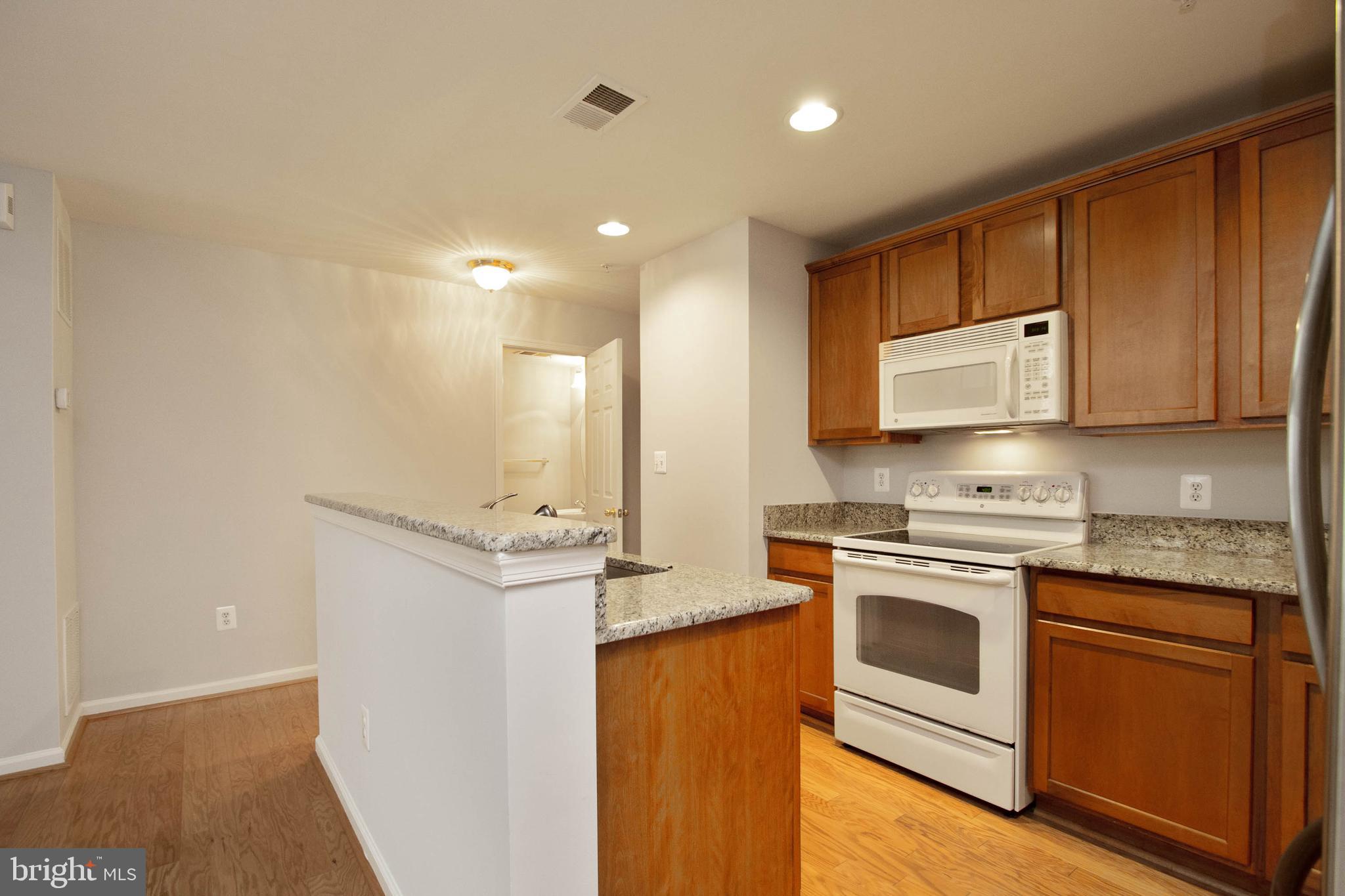 EAST MARKET AT FAIR LAKE - Residential