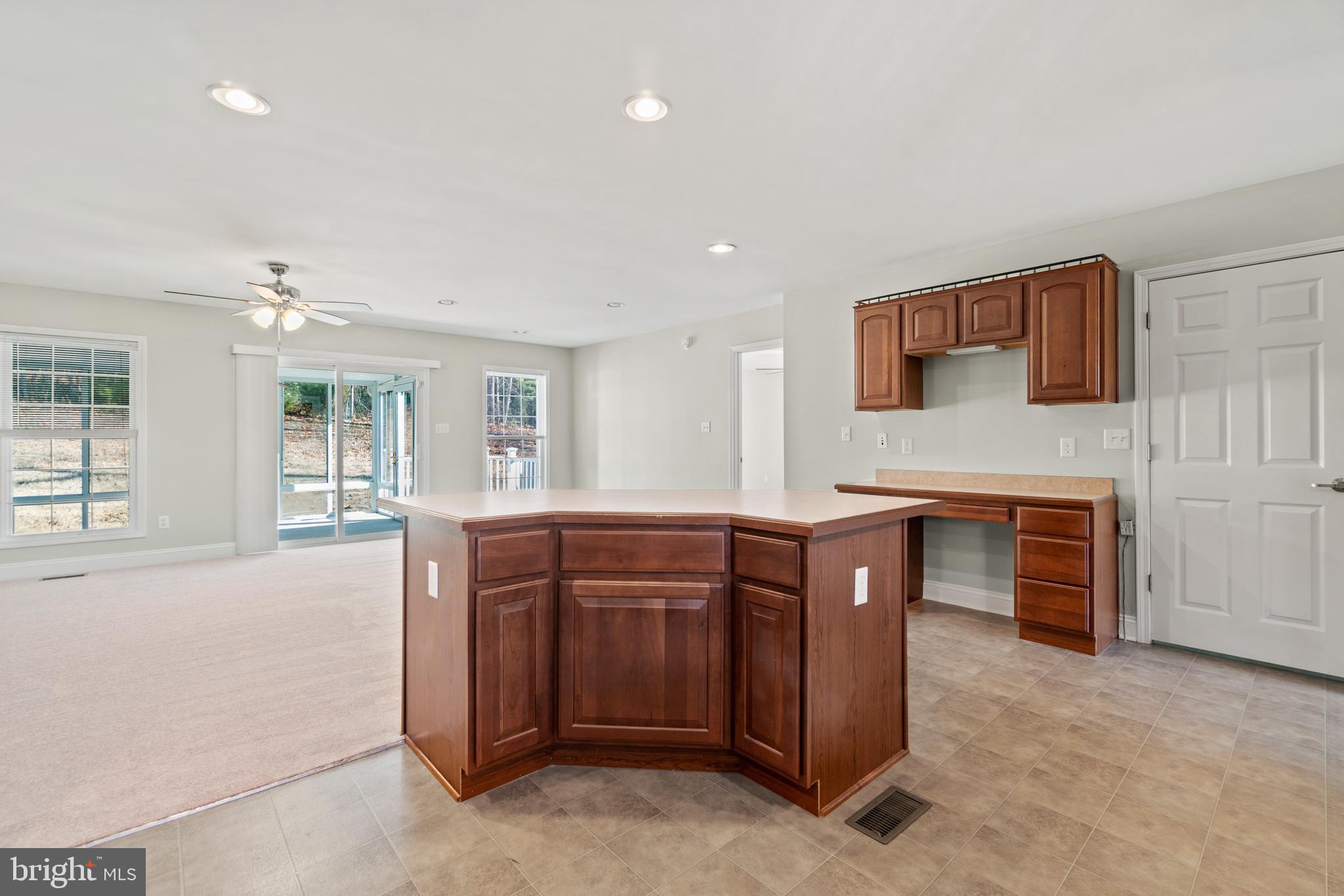 HERITAGE POINT - Residential