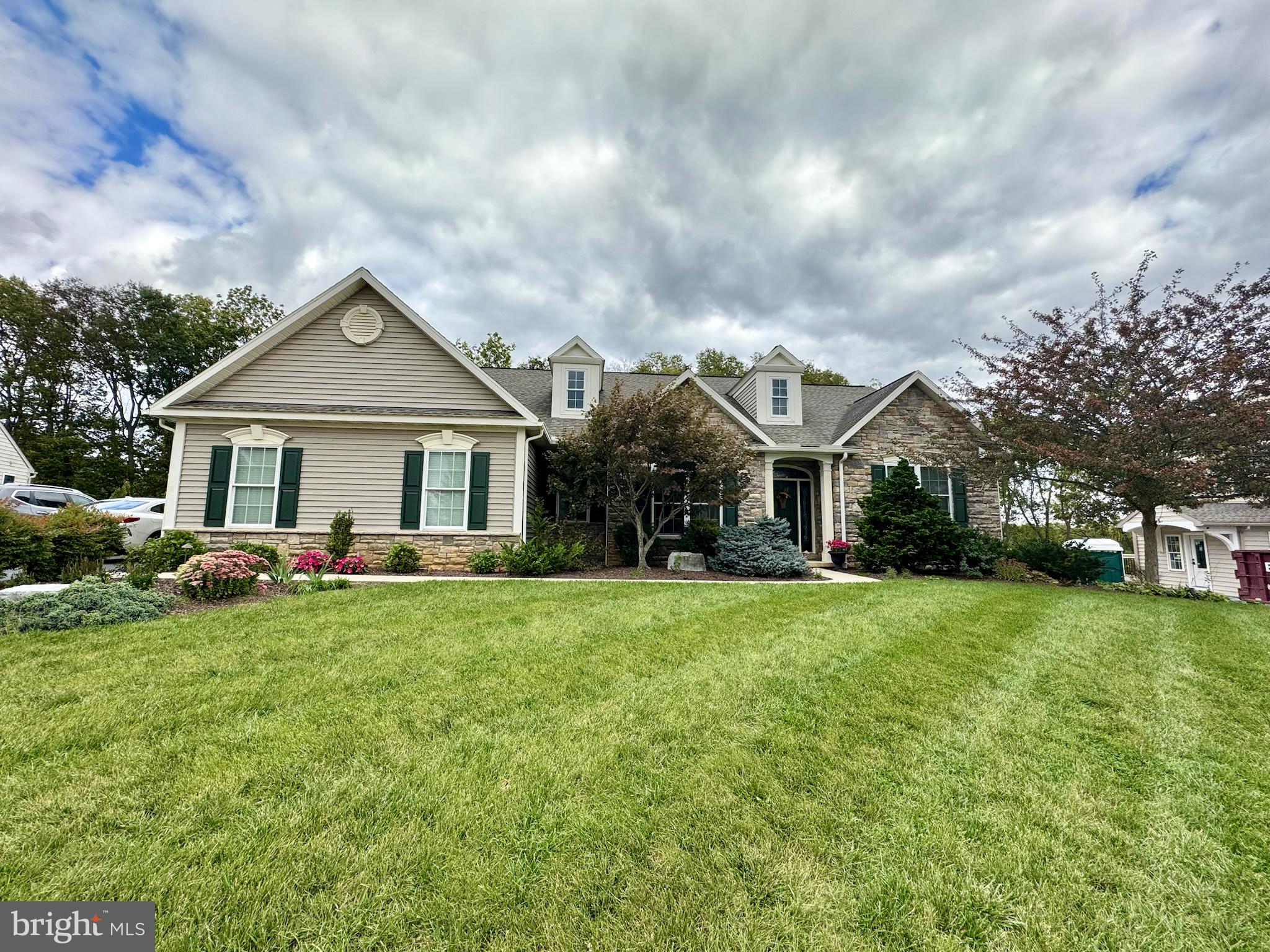 GREEN VALLEY ESTAT - Residential