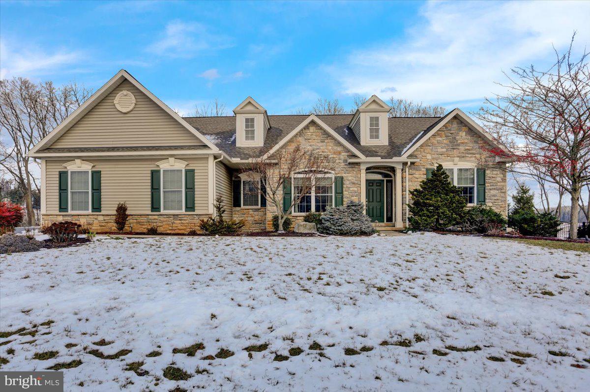 GREEN VALLEY ESTAT - Residential