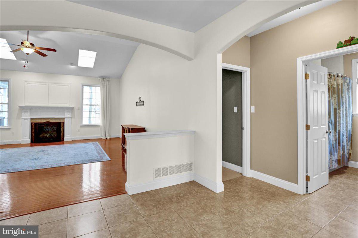 GREEN VALLEY ESTAT - Residential