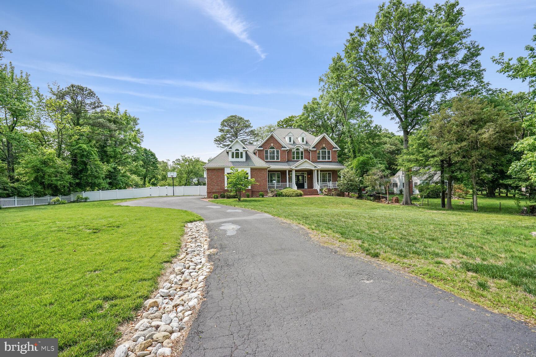 ALEXANDRIA - Residential Lease