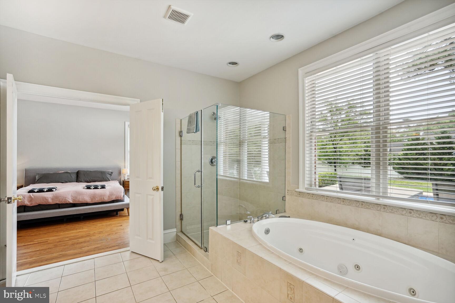 ALEXANDRIA - Residential Lease