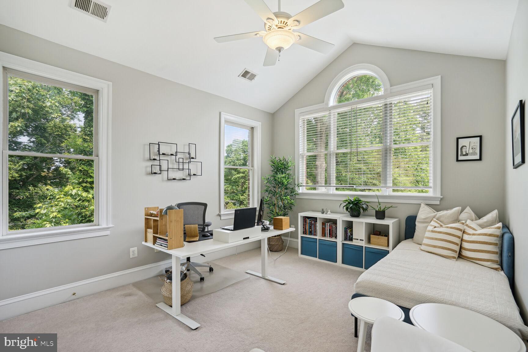 ALEXANDRIA - Residential Lease