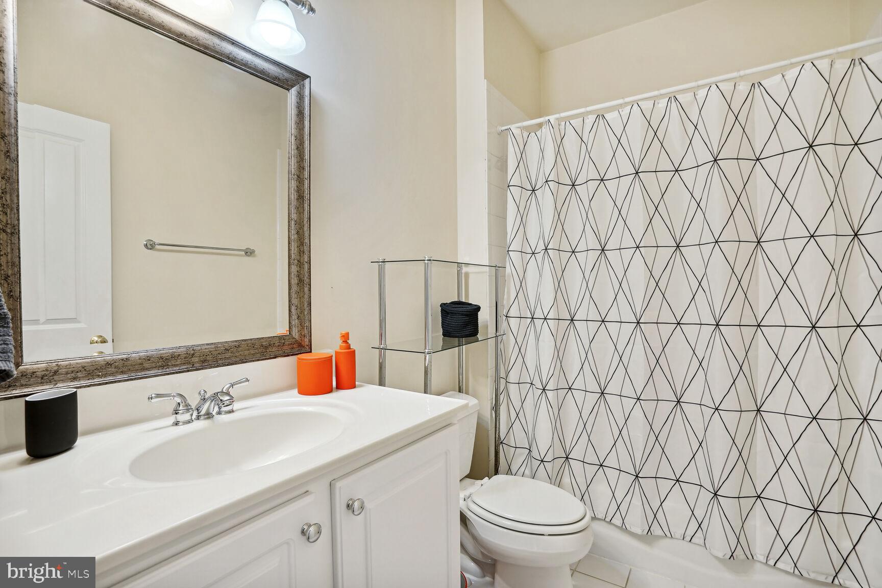 ALEXANDRIA - Residential Lease