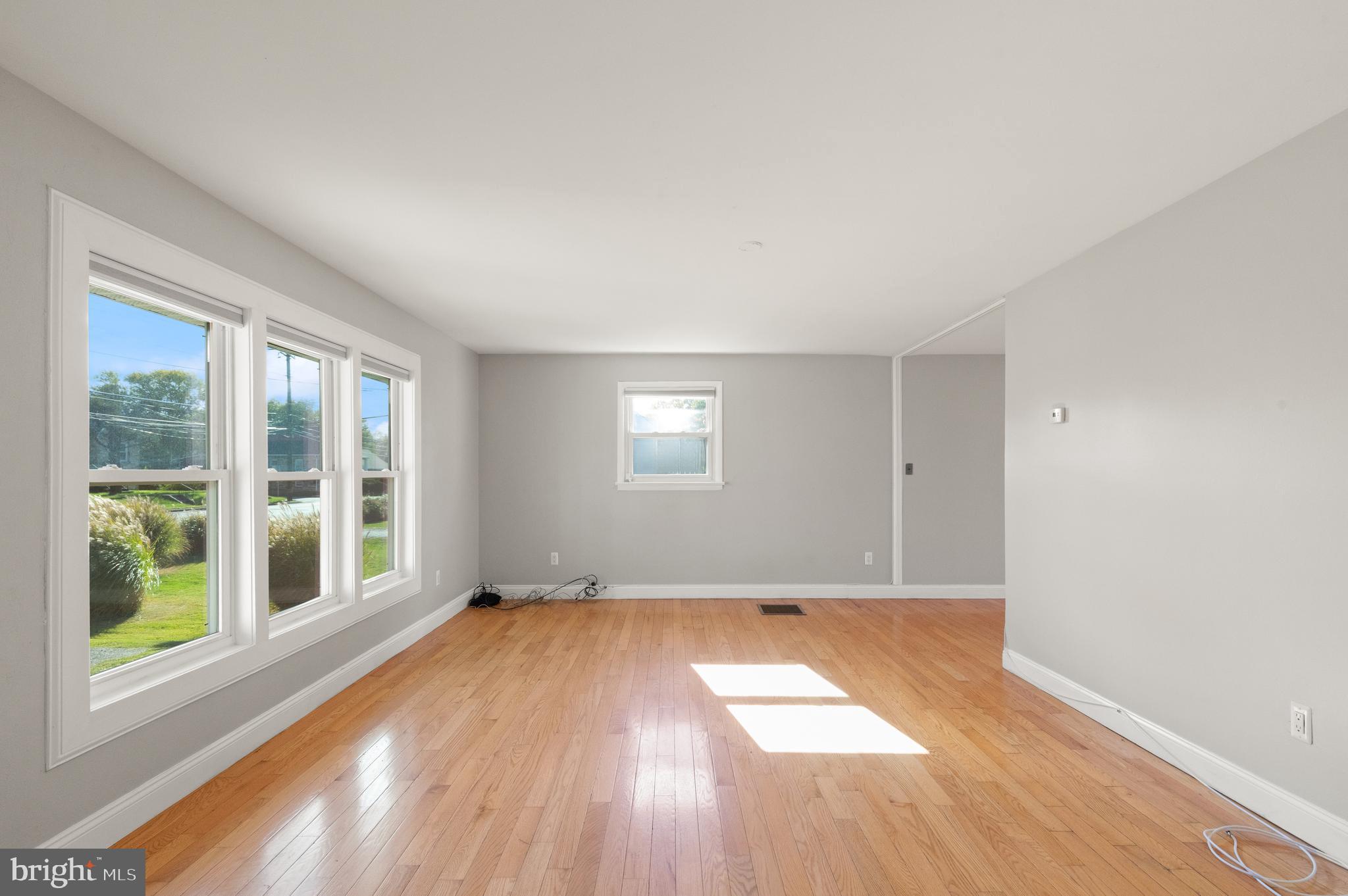 CATONSVILLE MANOR - Residential