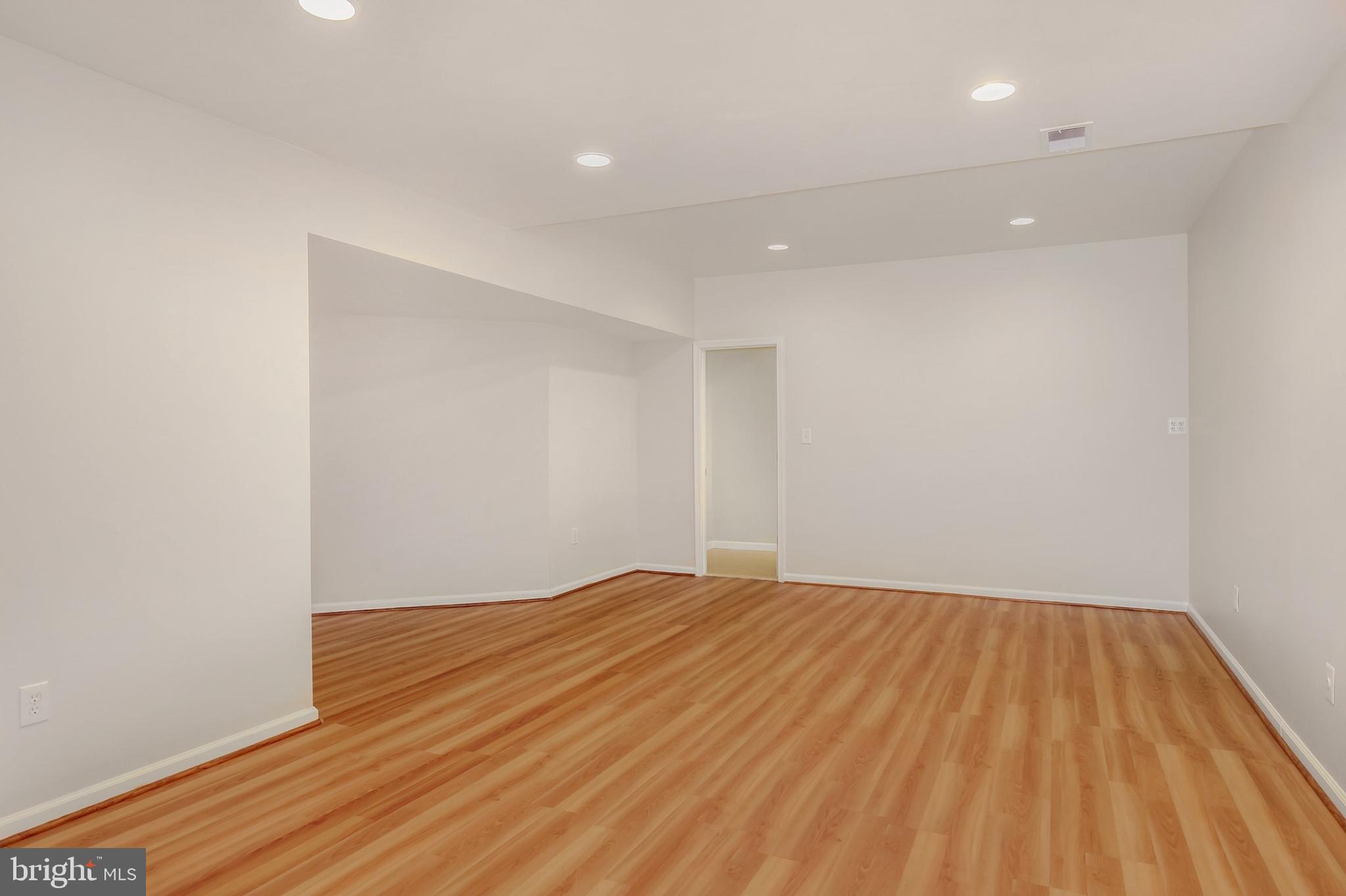 WINDY HILL AT LINCOLNIA - Residential Lease