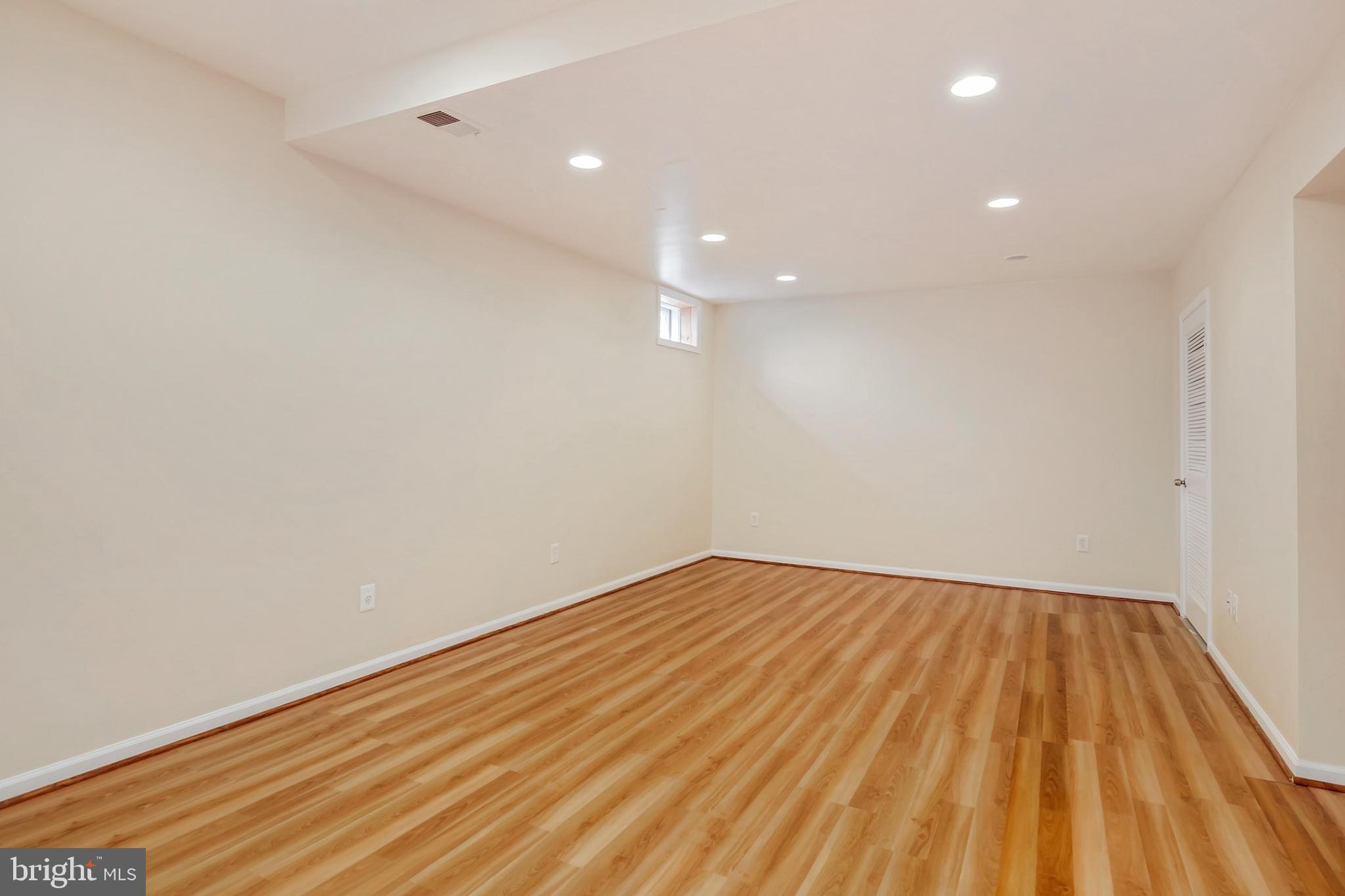 WINDY HILL AT LINCOLNIA - Residential Lease