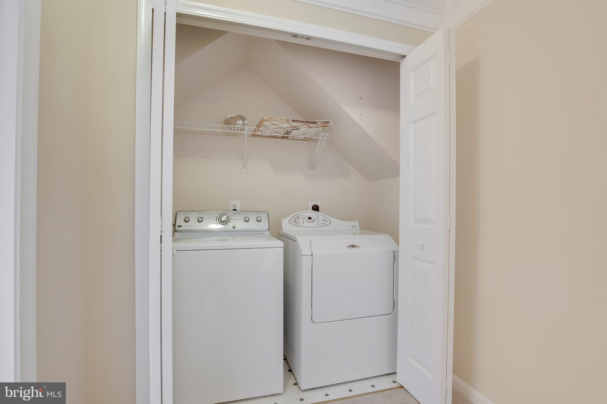 WINDY HILL AT LINCOLNIA - Residential Lease