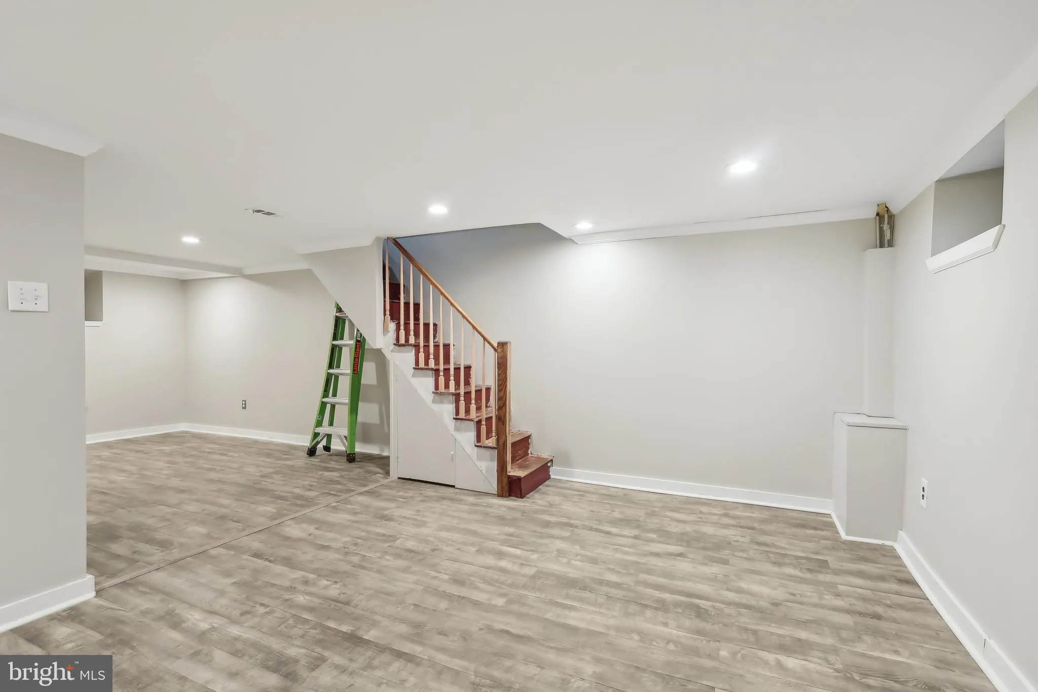 Drexel Hill, Pennsylvania 19026, United States, 3 Bedrooms Bedrooms, ,1 BathroomBathrooms,Residential,Pending,15950