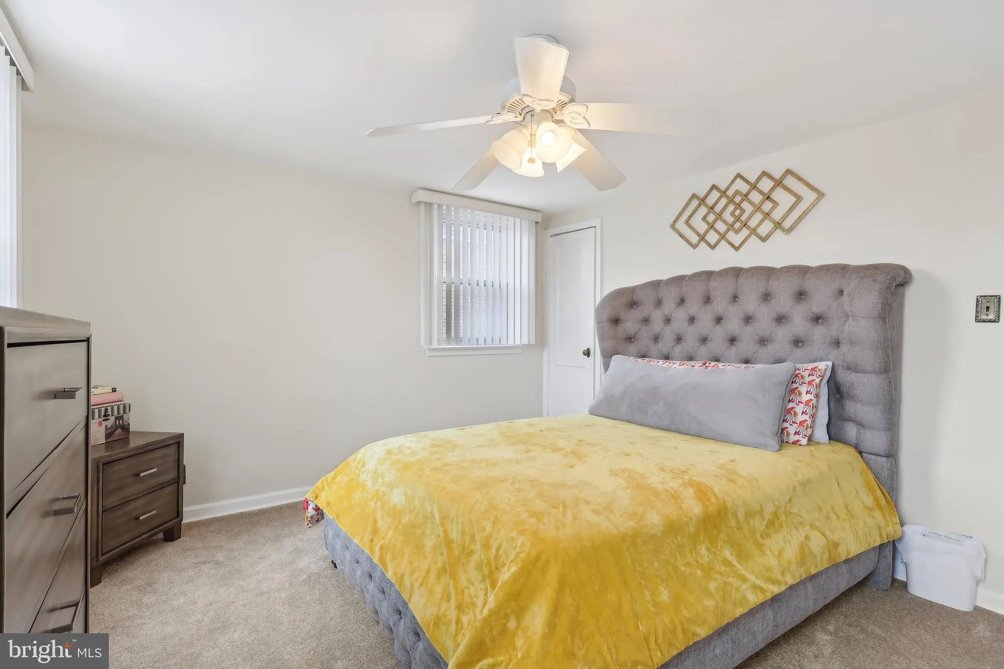 Drexel Hill, Pennsylvania 19026, United States, 3 Bedrooms Bedrooms, ,1 BathroomBathrooms,Residential,Pending,15950