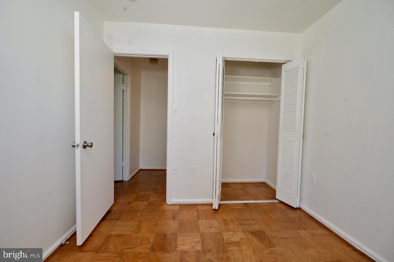 REGENT SQUARE - Residential