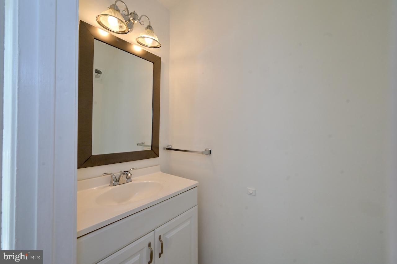 REGENT SQUARE - Residential