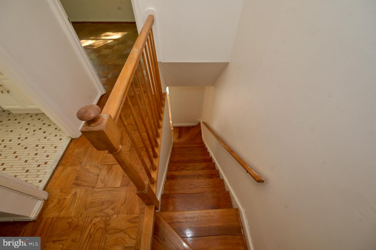 REGENT SQUARE - Residential